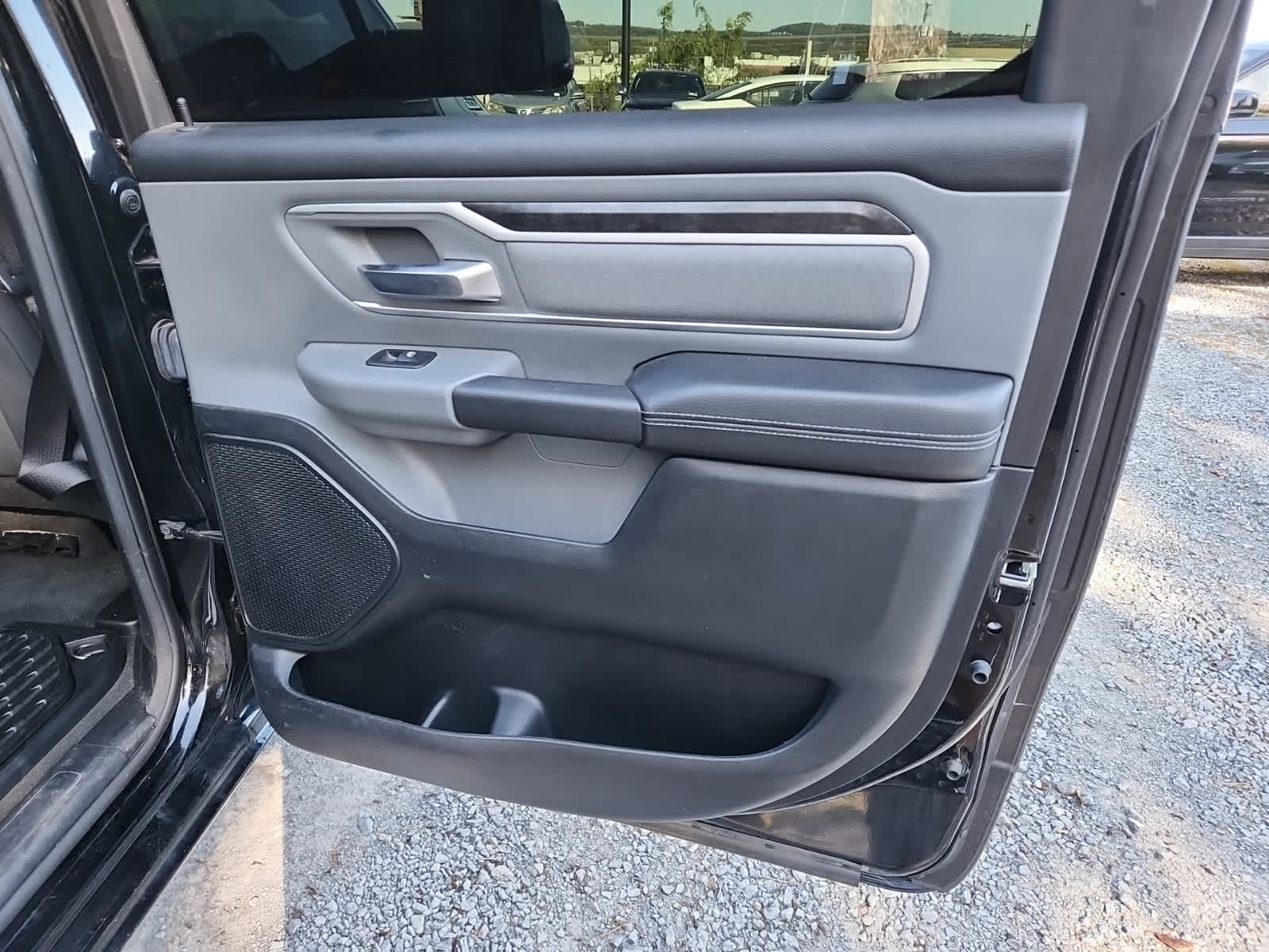 Thumbnail: 2020 RAM 1500 - 25