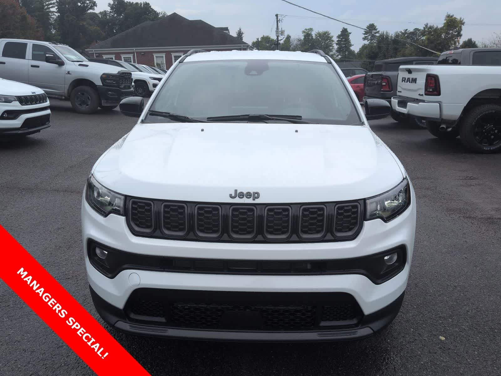 Thumbnail: 2026 Jeep Compass - 3