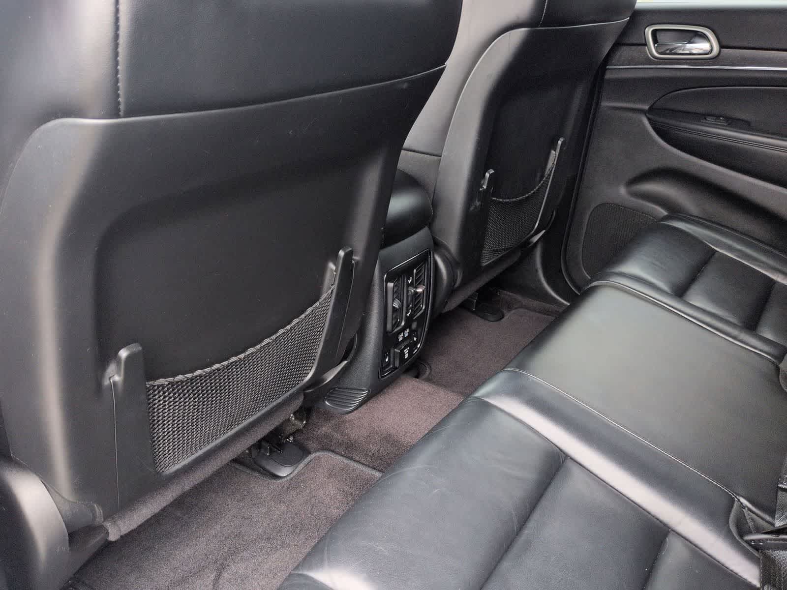 Thumbnail: 2018 Jeep Grand Cherokee - 15