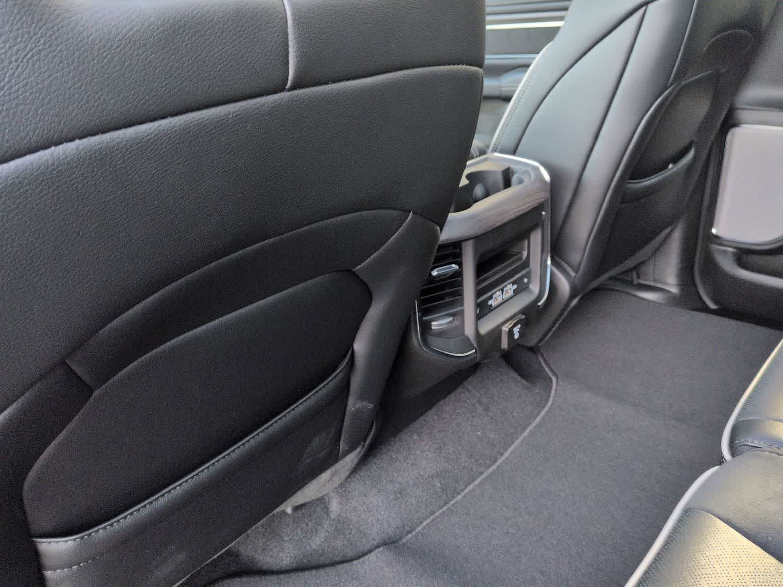 Thumbnail: 2026 RAM 1500 - 18