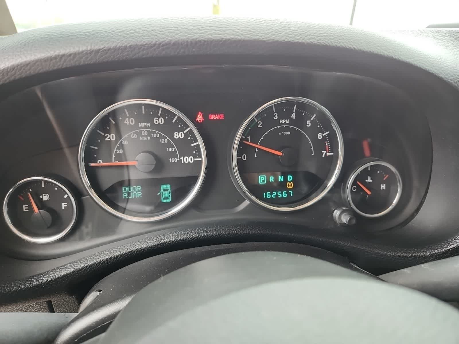 Thumbnail: 2012 Jeep Wrangler - 9