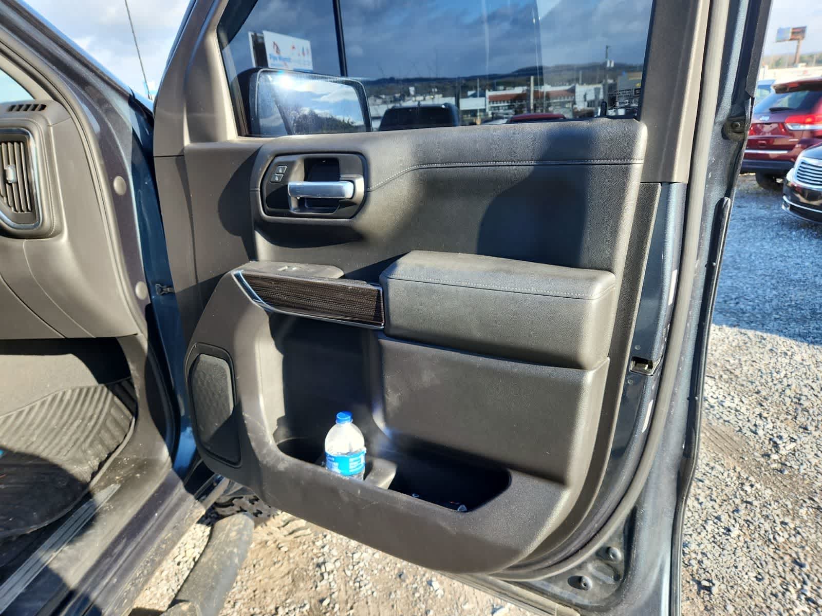 Thumbnail: 2021 Chevrolet Silverado 1500 - 22