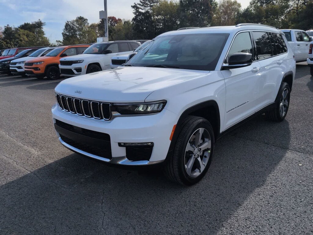 New 2025 Jeep Grand Cherokee L Limited SUV