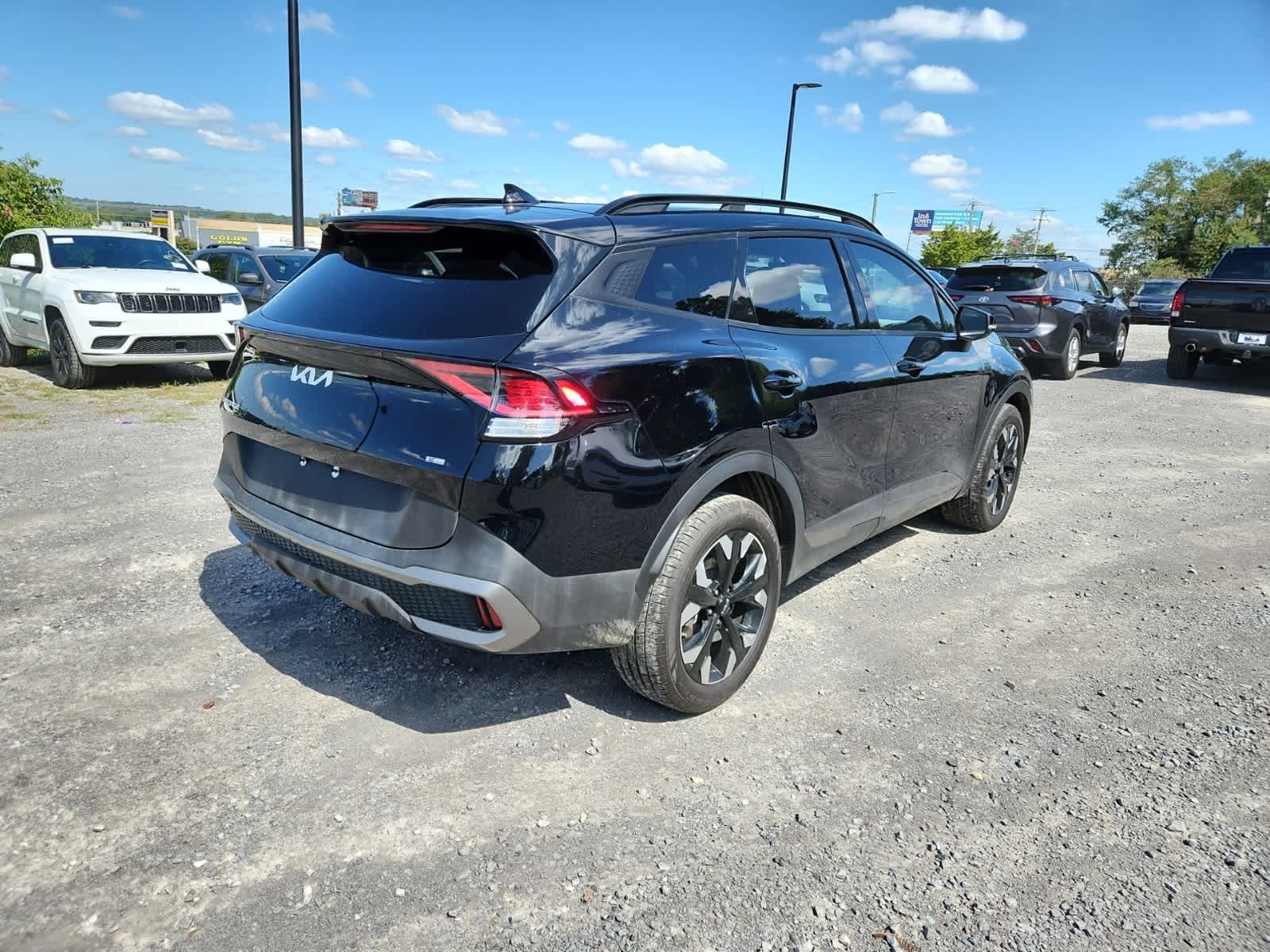 Thumbnail: 2023 Kia Sportage - 5