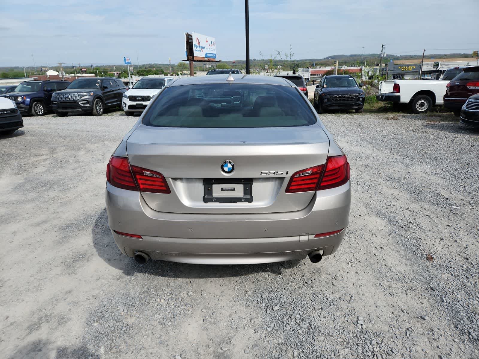 Thumbnail: 2013 BMW 5 Series - 4