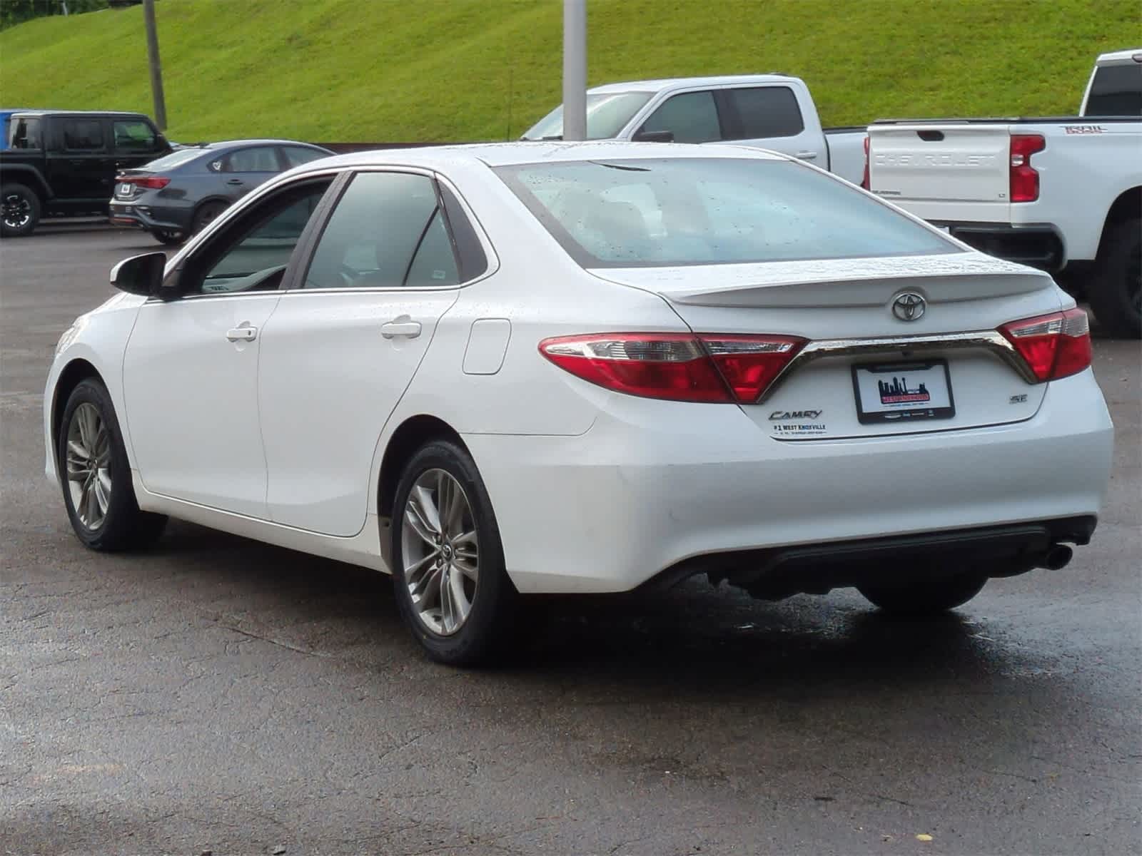 Thumbnail: 2017 Toyota Camry - 6