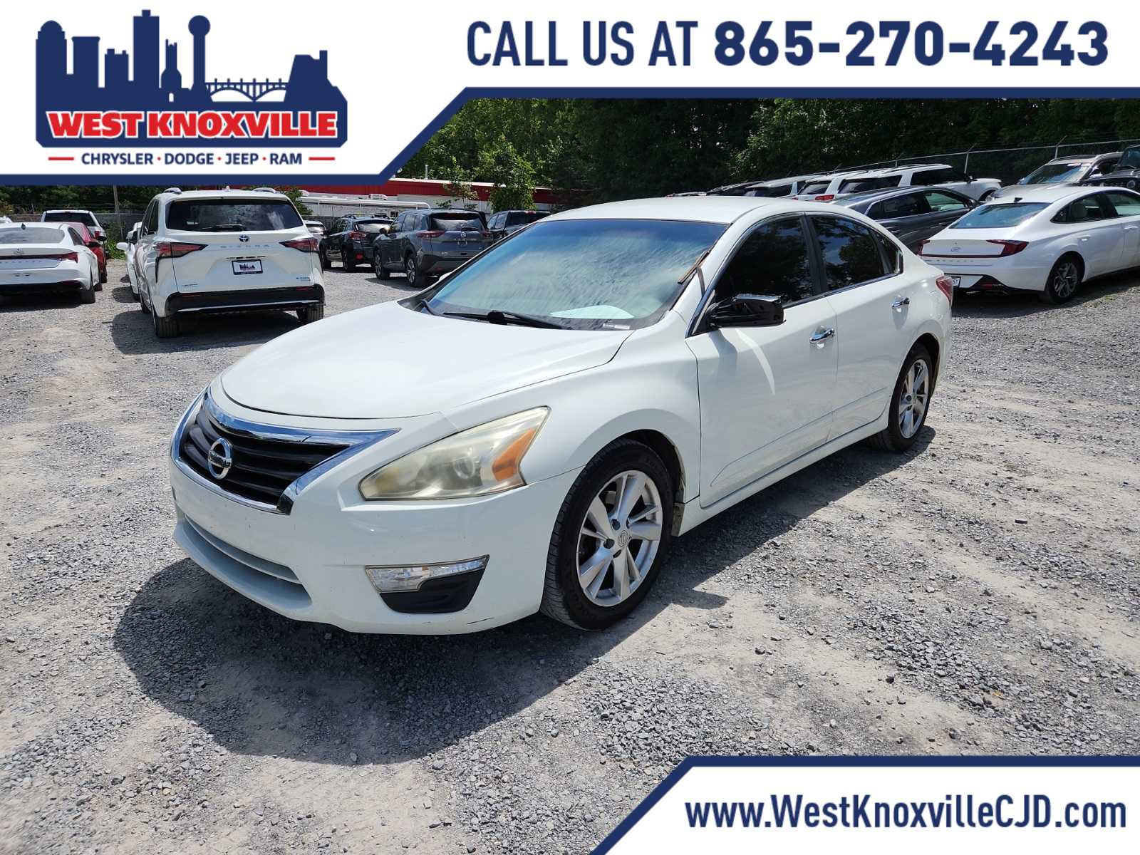 2013 Nissan Altima SV -
                  Knoxville, TN