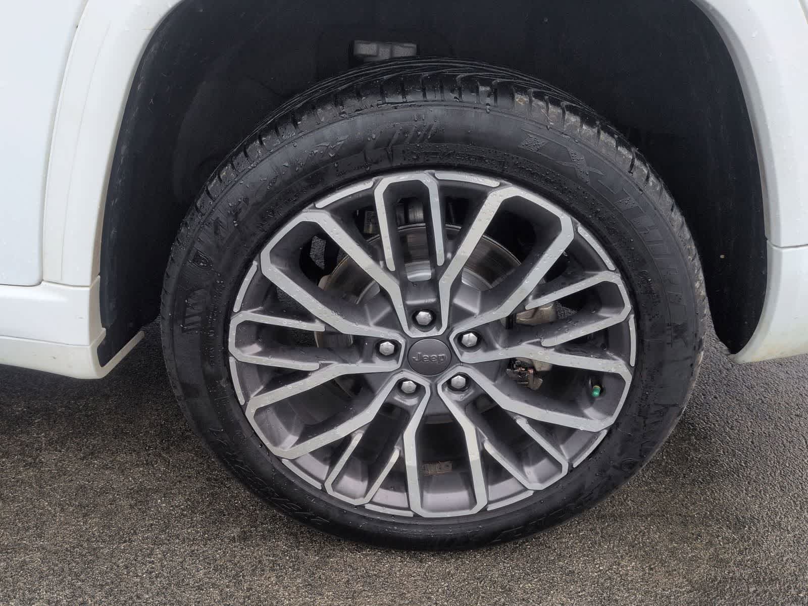 Thumbnail: 2021 Jeep Grand Cherokee L - 14