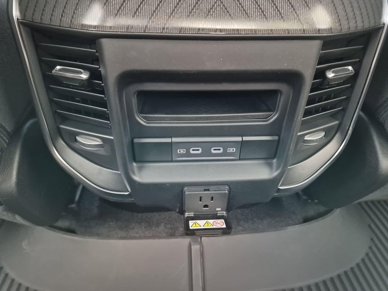 Thumbnail: 2026 RAM 1500 - 39