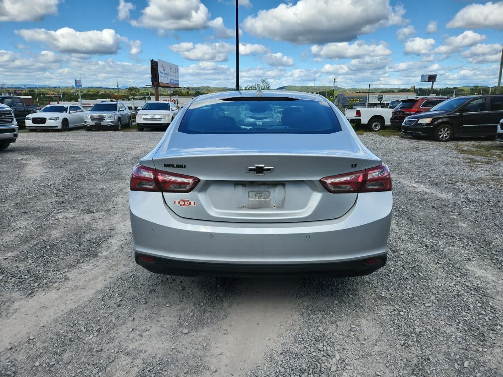 Thumbnail: 2021 Chevrolet Malibu - 4