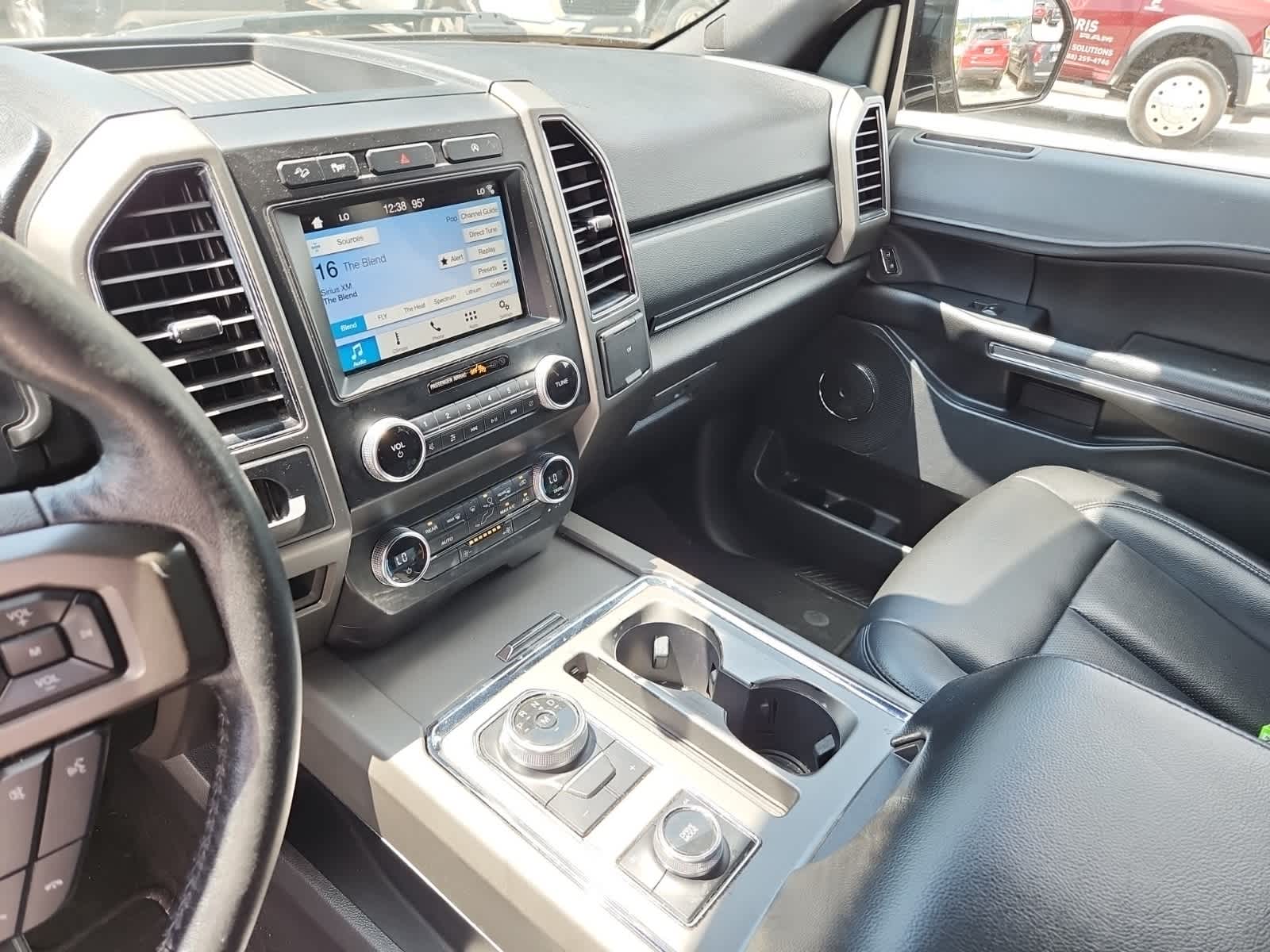 Thumbnail: 2019 Ford Expedition MAX - 10