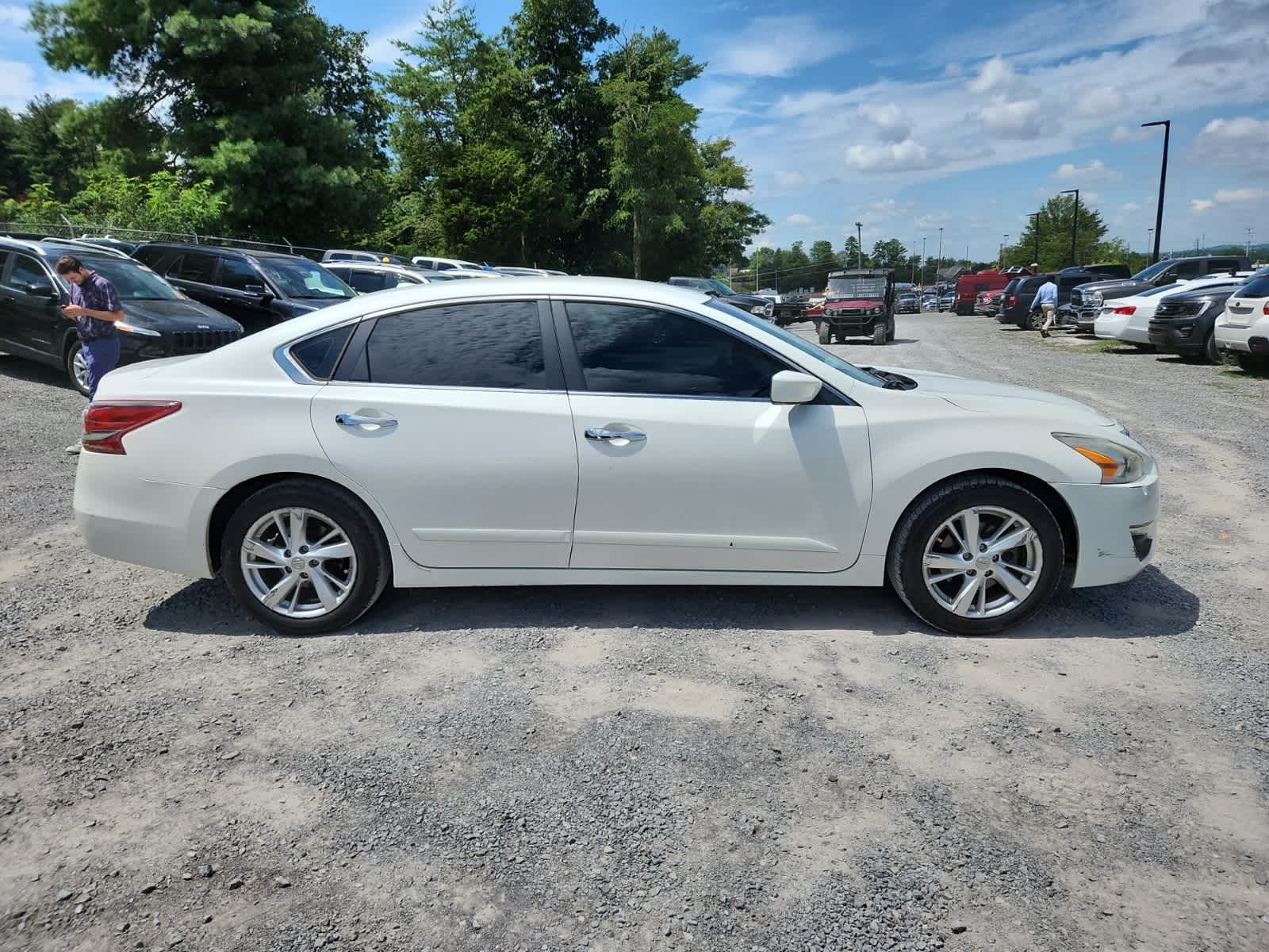 Thumbnail: 2013 Nissan Altima - 6