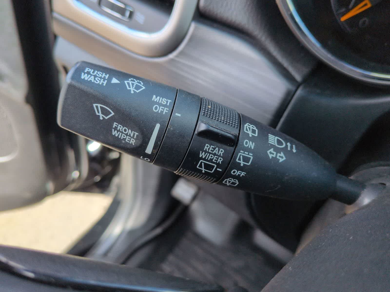 Thumbnail: 2021 Jeep Grand Cherokee - 21