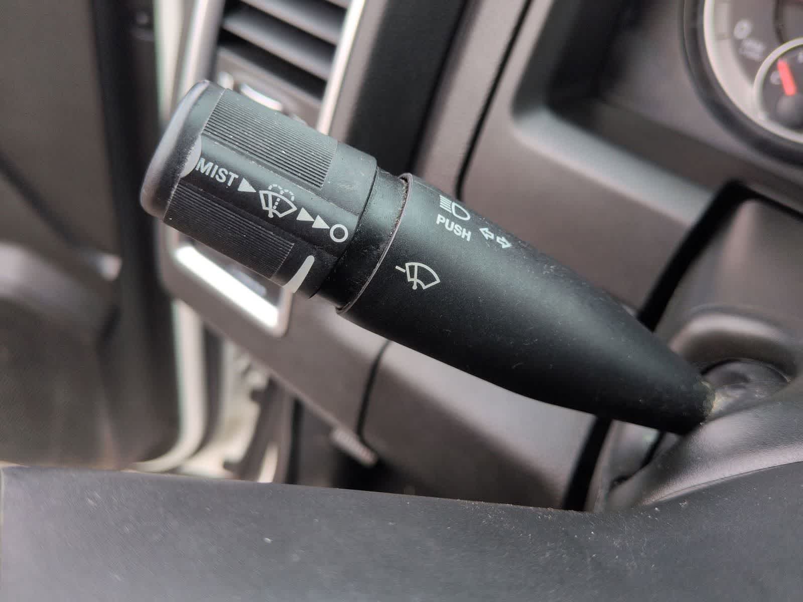 Thumbnail: 2021 RAM 1500 Classic - 23