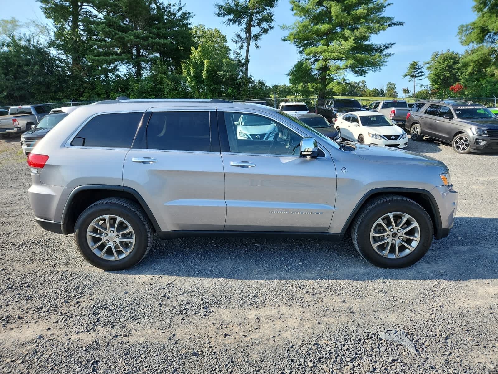 Thumbnail: 2015 Jeep Grand Cherokee - 6