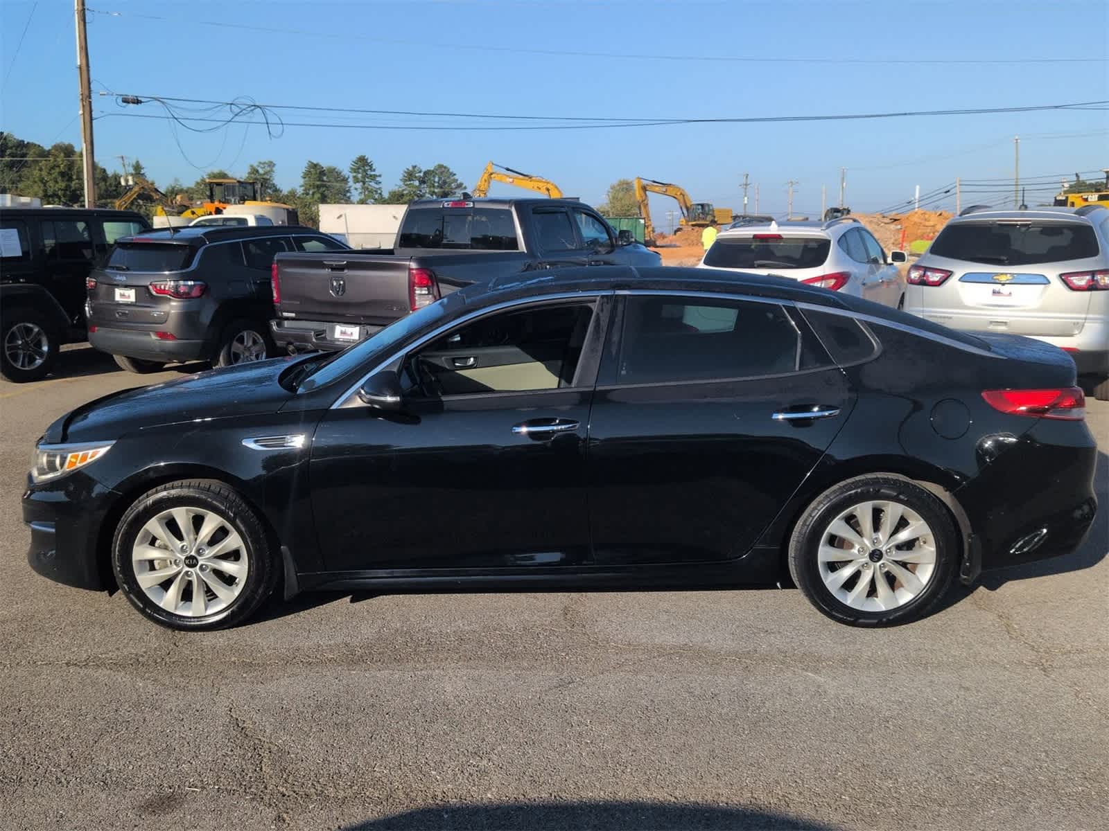 Thumbnail: 2016 Kia Optima - 5