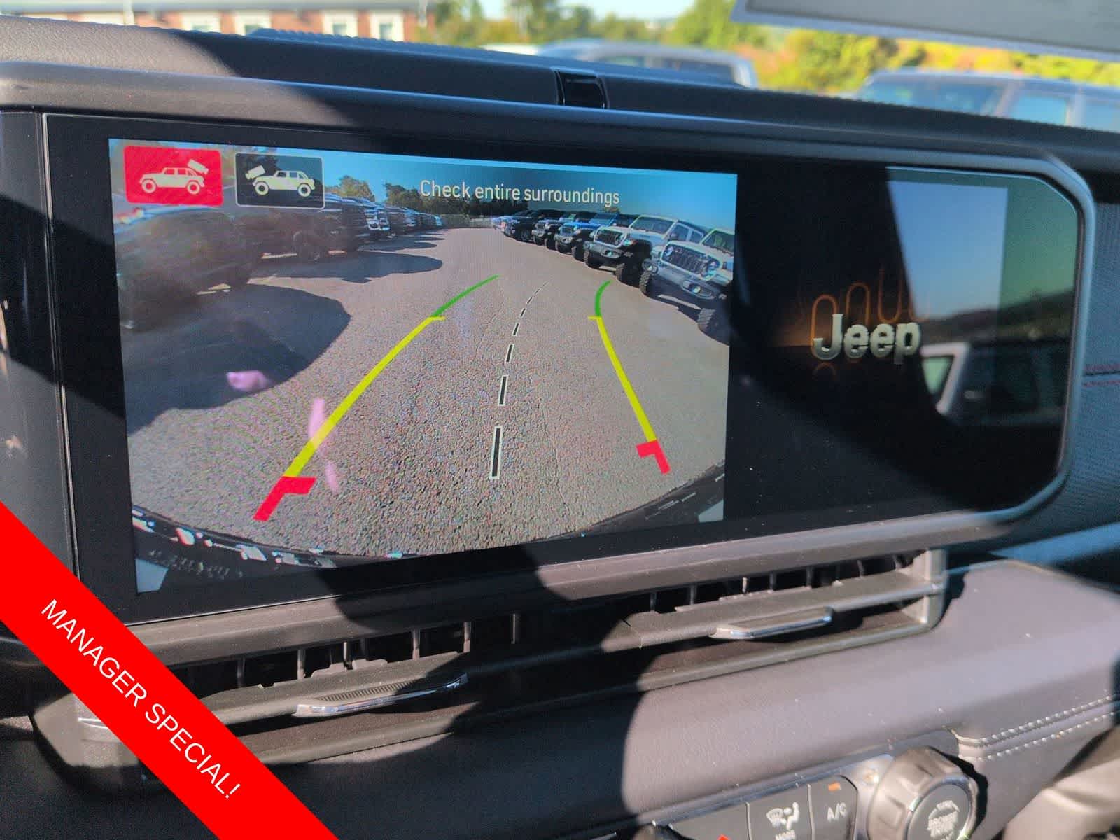 Thumbnail: 2026 Jeep Wrangler - 28