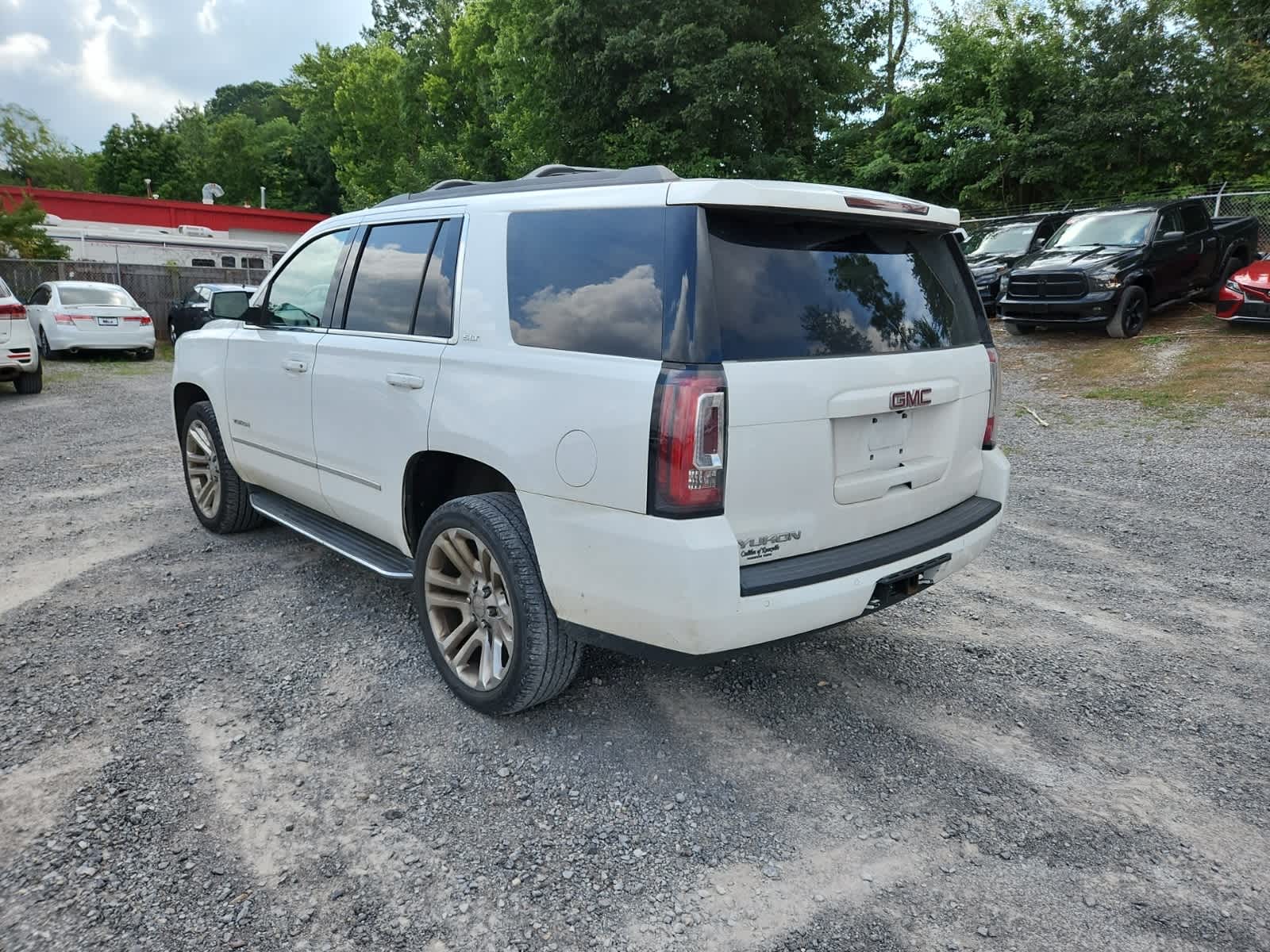 Thumbnail: 2019 GMC Yukon - 3