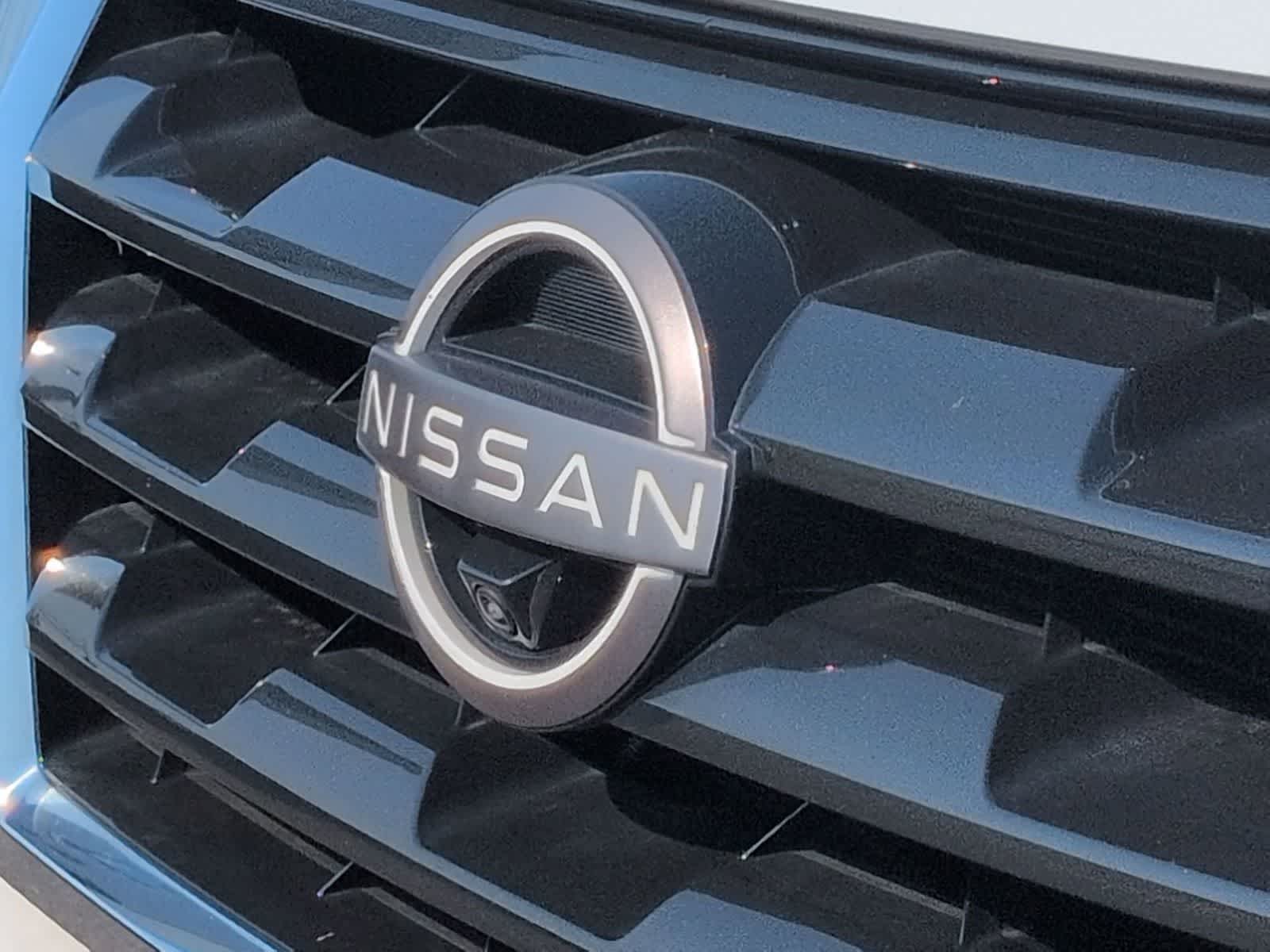 Thumbnail: 2021 Nissan Armada - 12