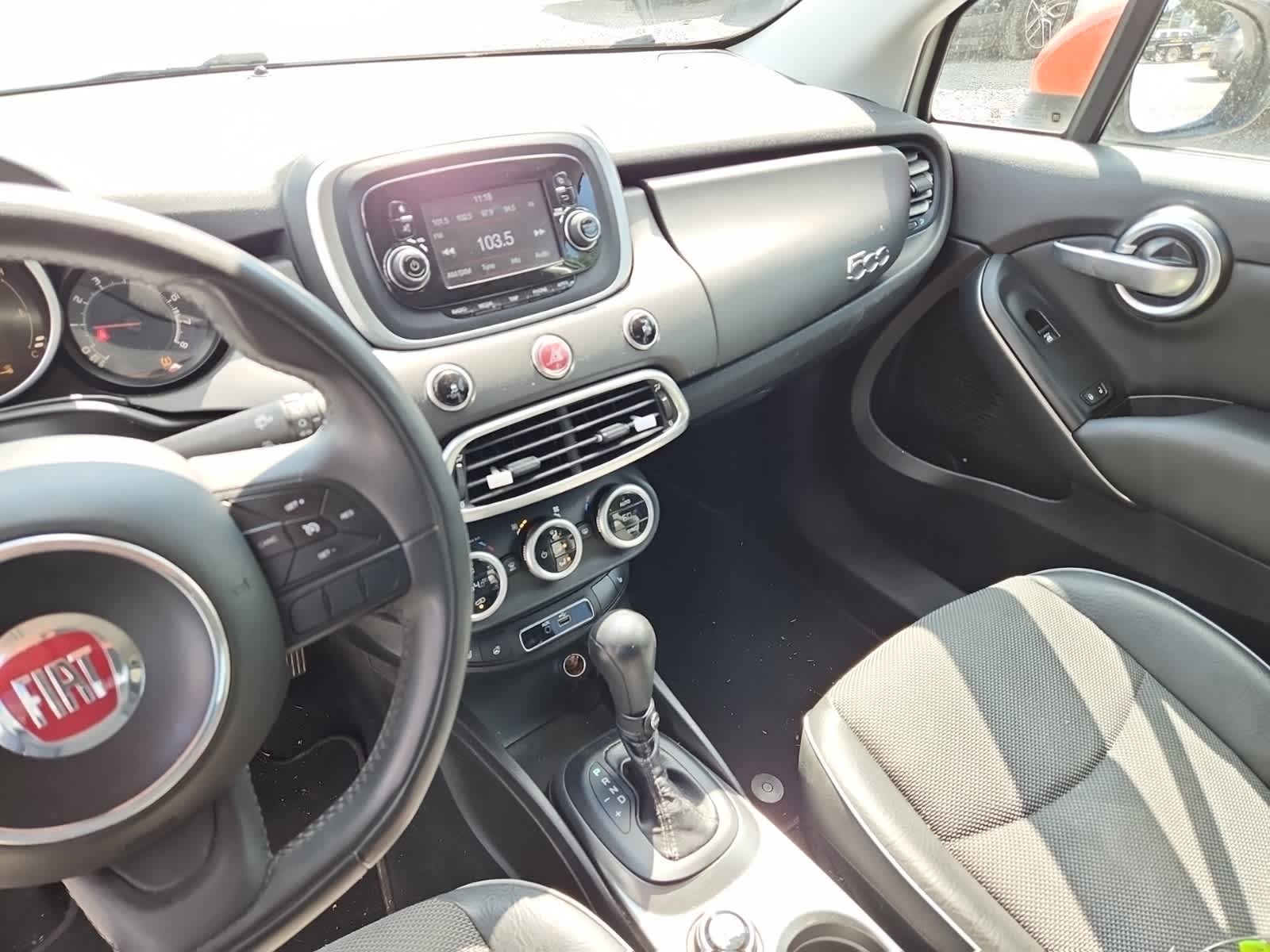 Thumbnail: 2016 Fiat 500X - 10