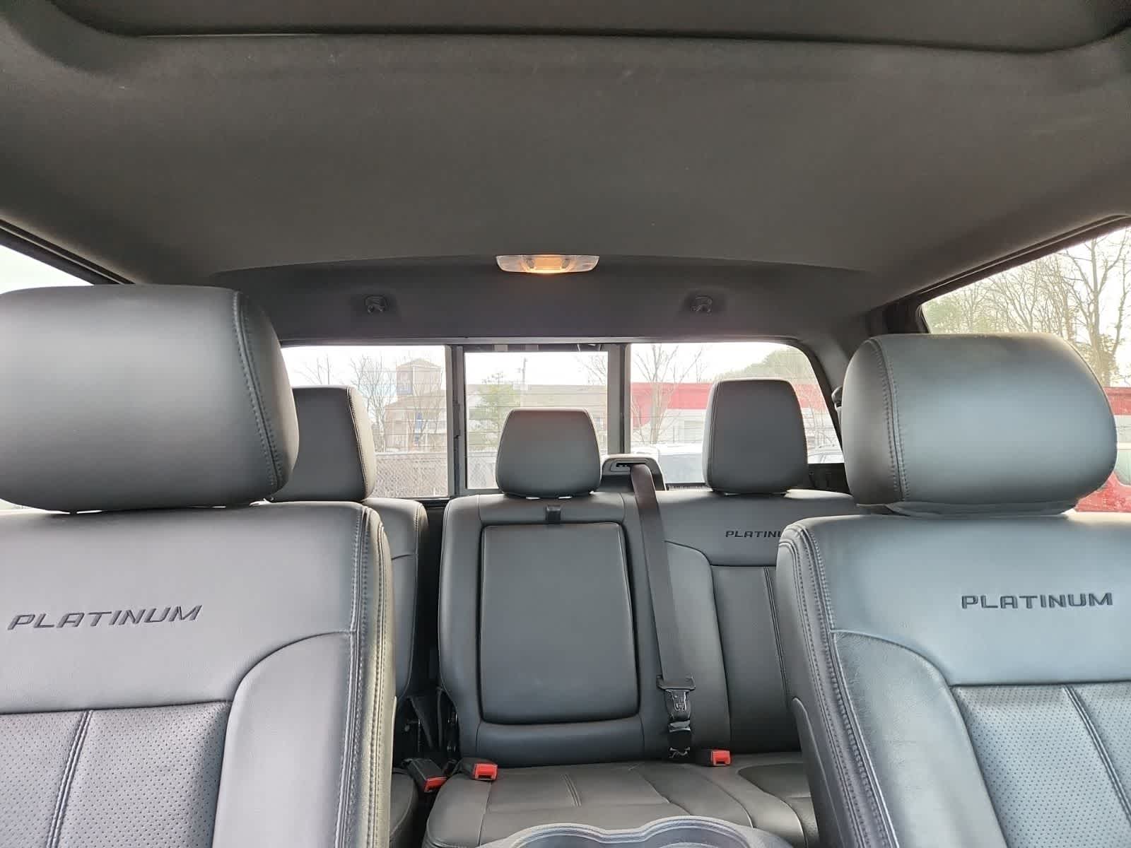 Thumbnail: 2015 Ford Econoline - 17