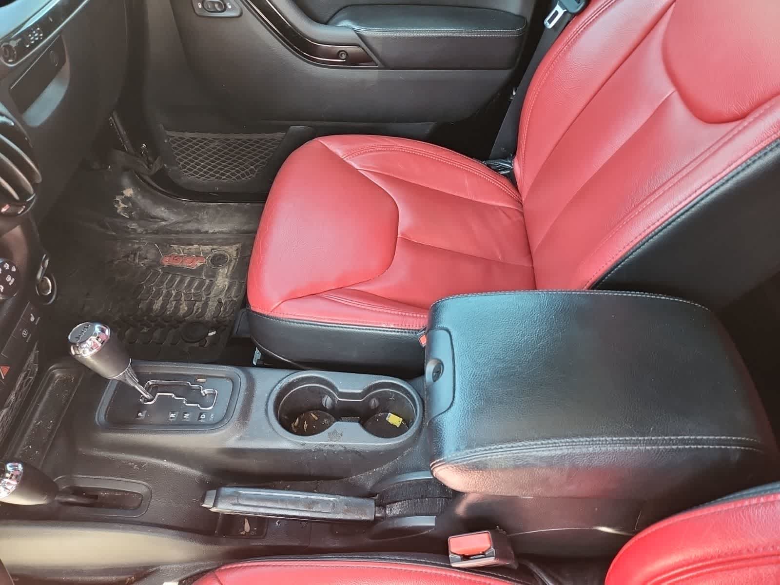 Thumbnail: 2017 Jeep Wrangler - 11