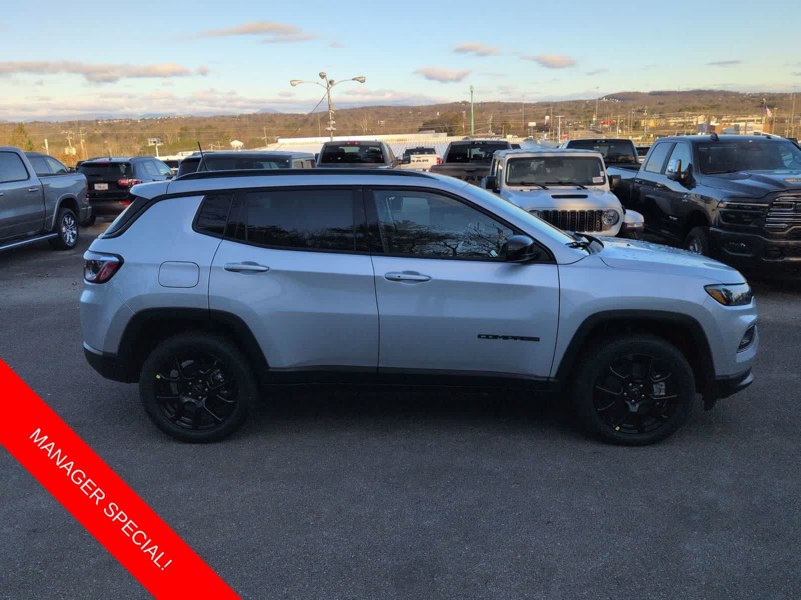 Thumbnail: 2026 Jeep Compass - 9