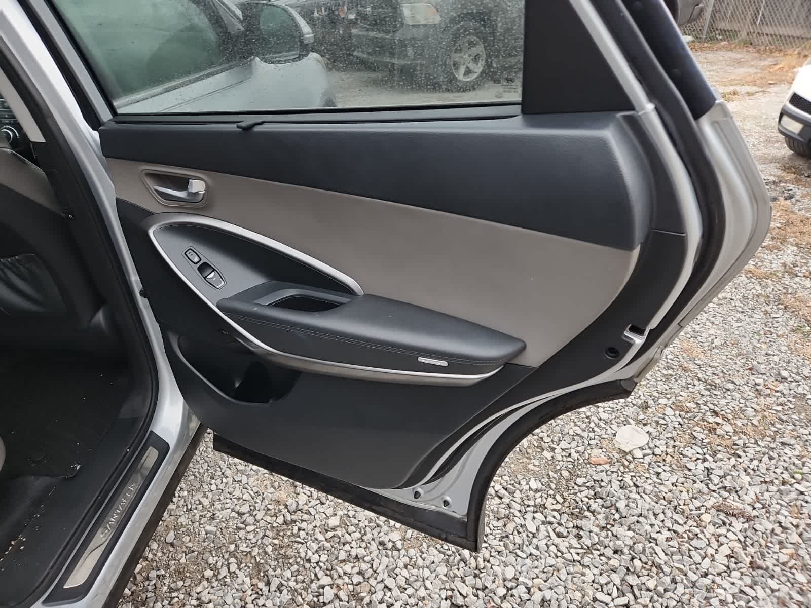 Thumbnail: 2018 Hyundai Santa Fe - 23