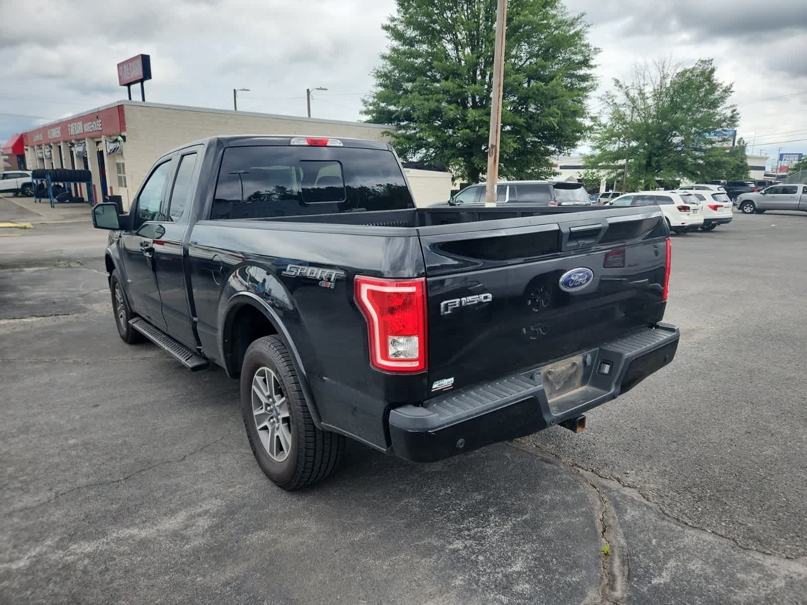 2017 Ford F-150 XLT 3