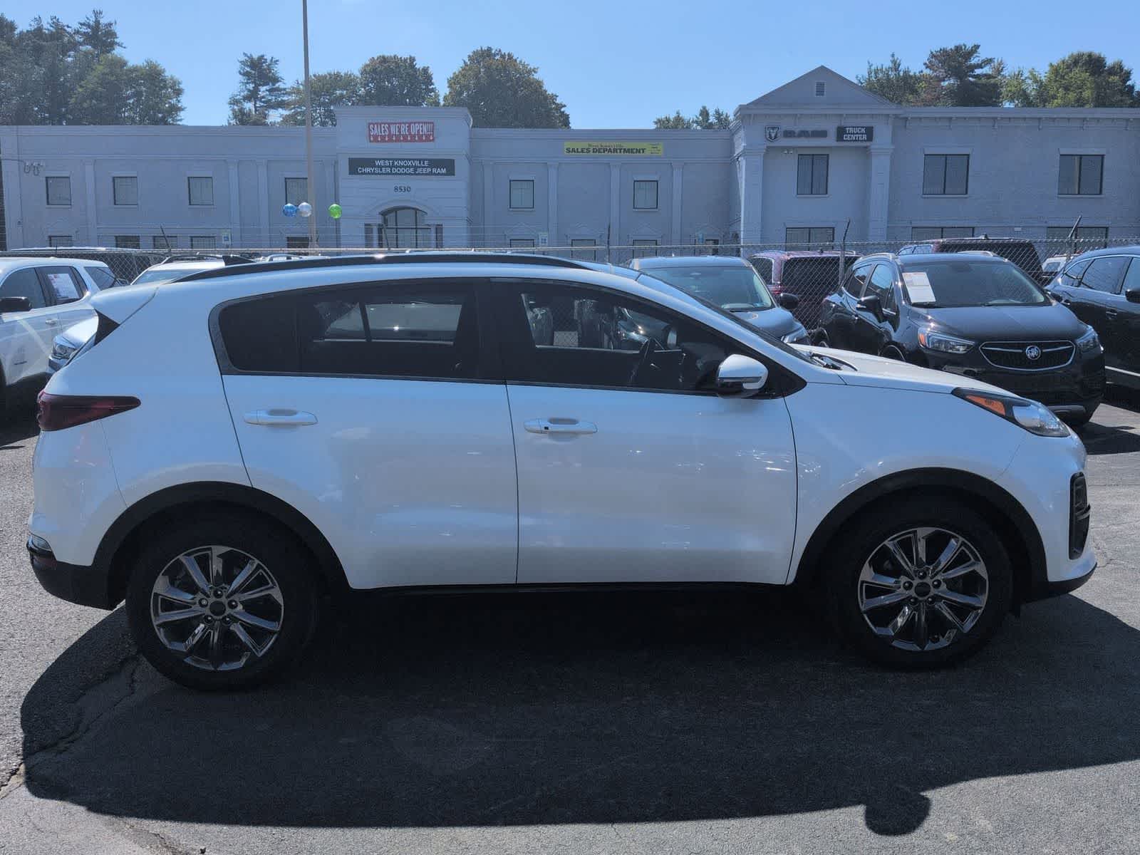 Thumbnail: 2022 Kia Sportage - 9