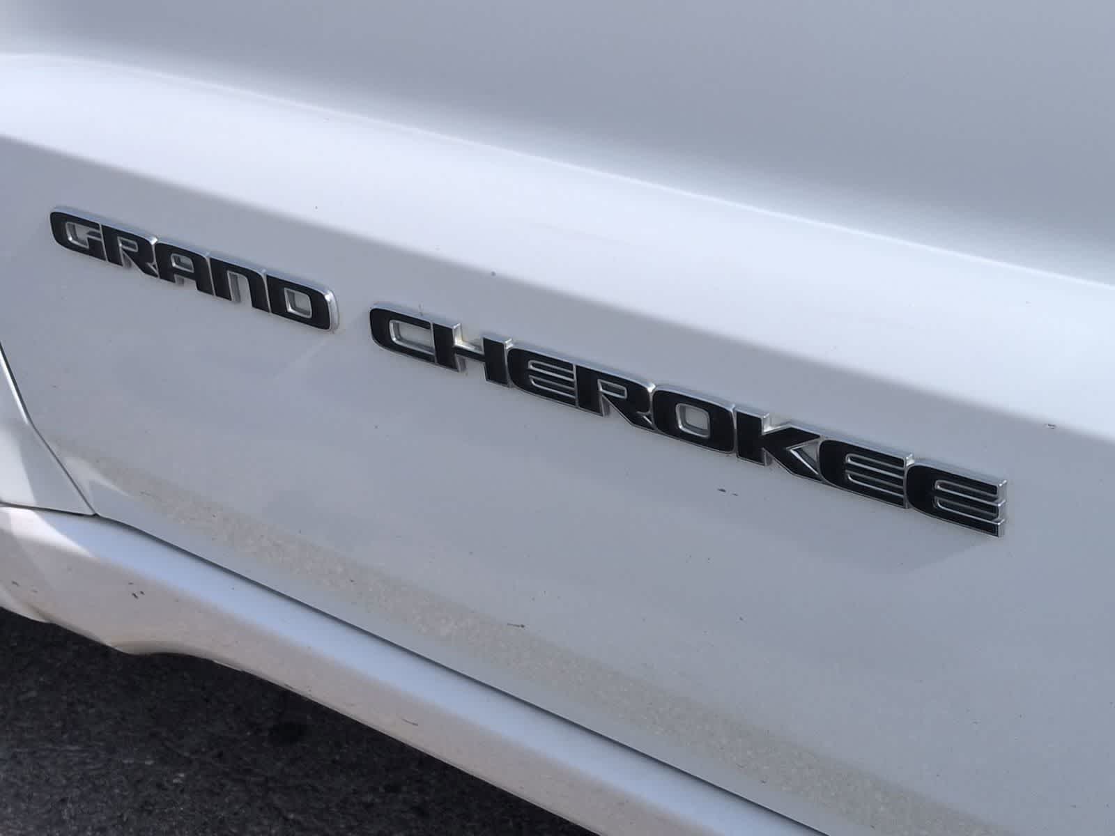 Thumbnail: 2019 Jeep Grand Cherokee - 13