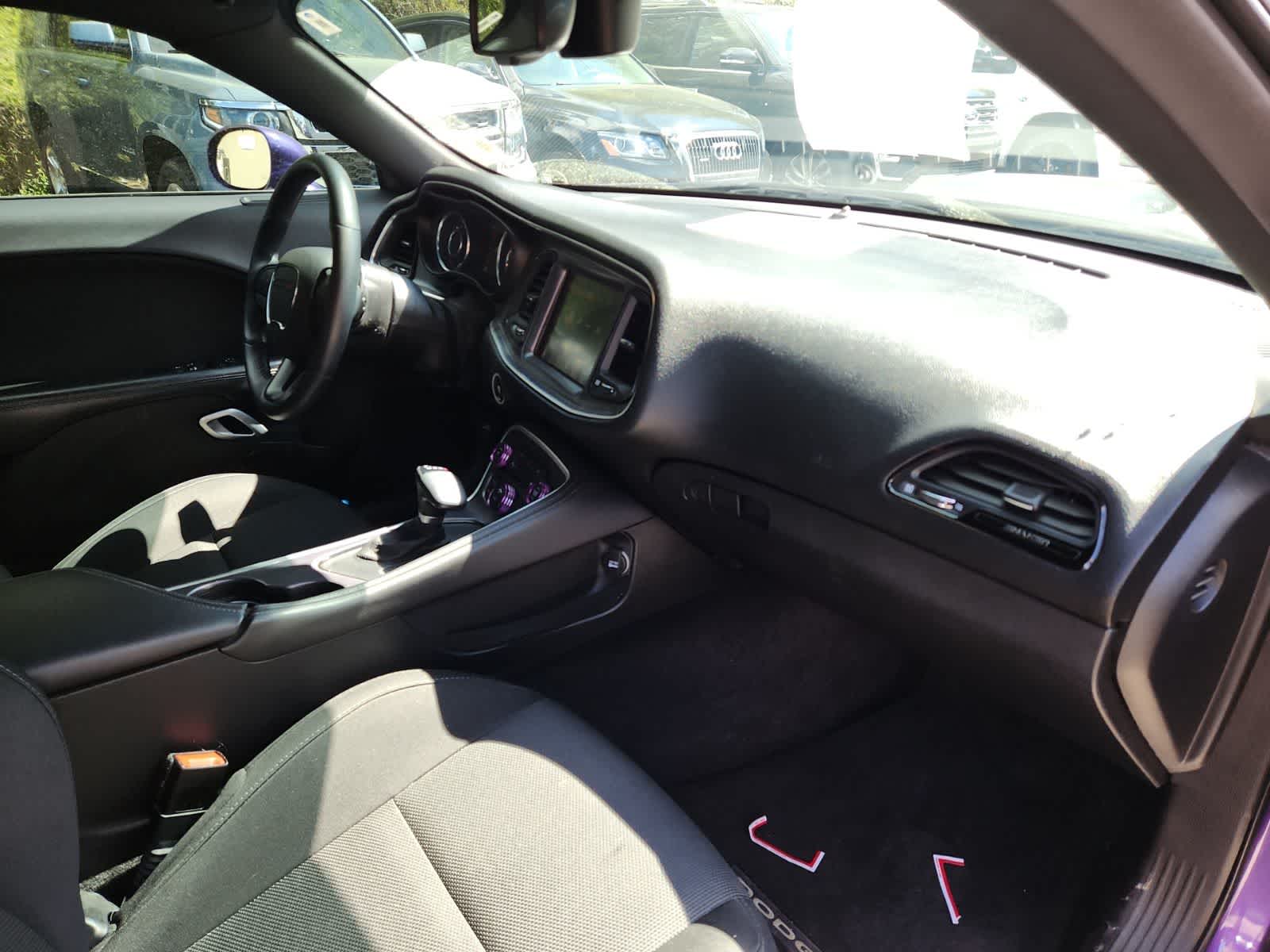 Thumbnail: 2016 Dodge Challenger - 18