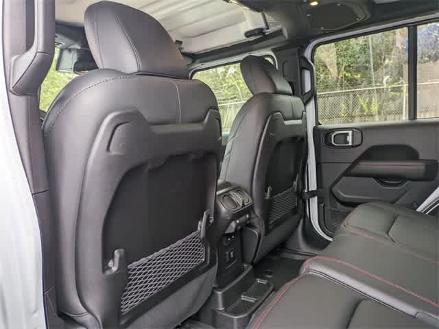 Thumbnail: 2025 Jeep Wrangler - 18