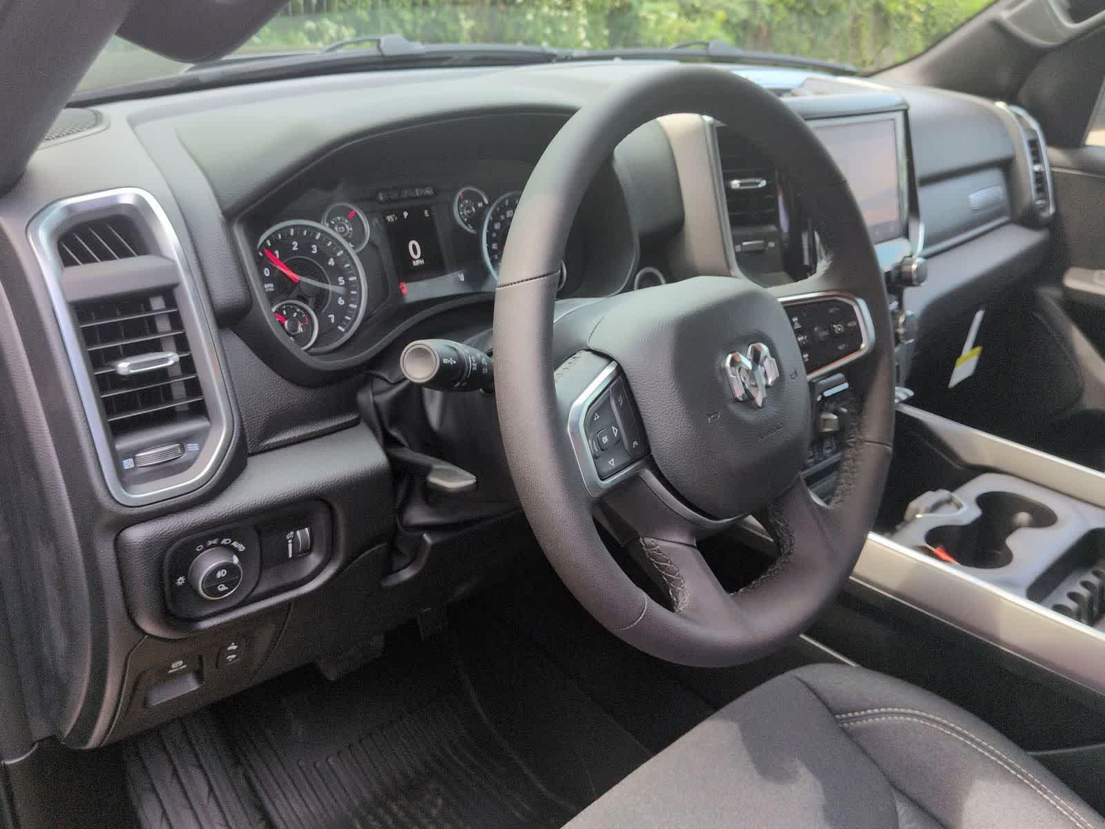 Thumbnail: 2026 RAM 1500 - 10