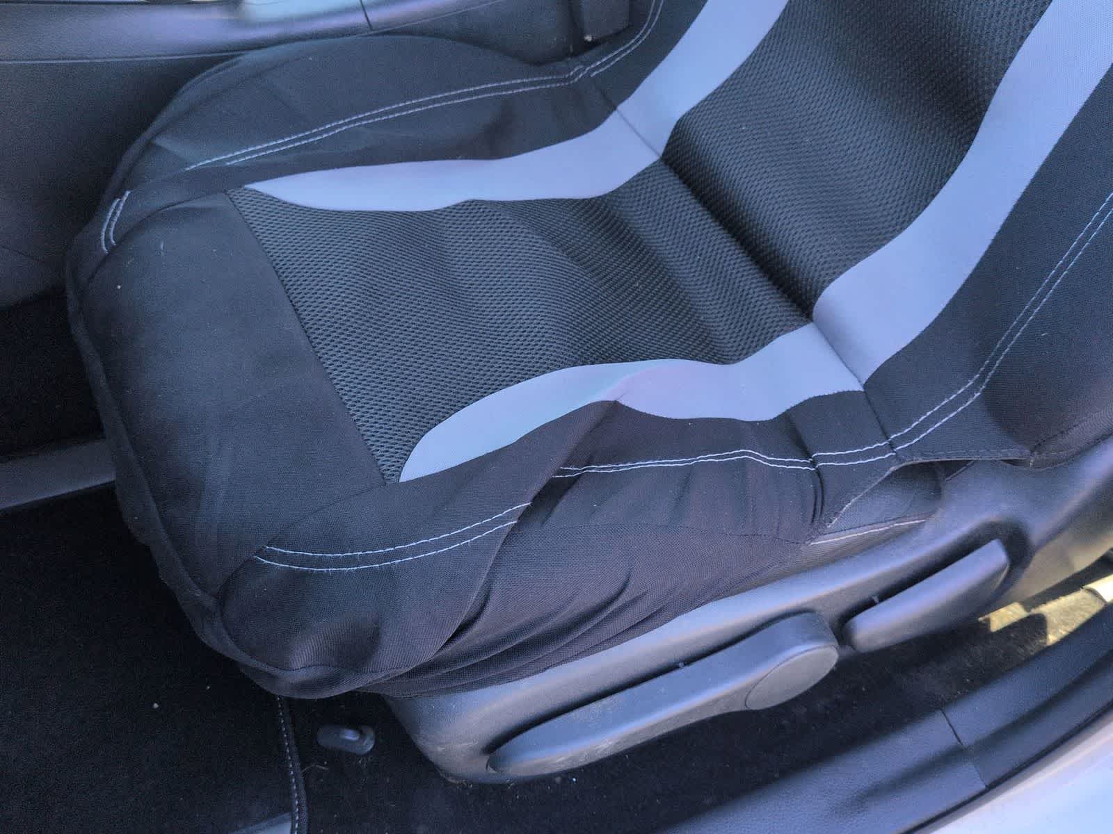 Thumbnail: 2015 Nissan Sentra - 15