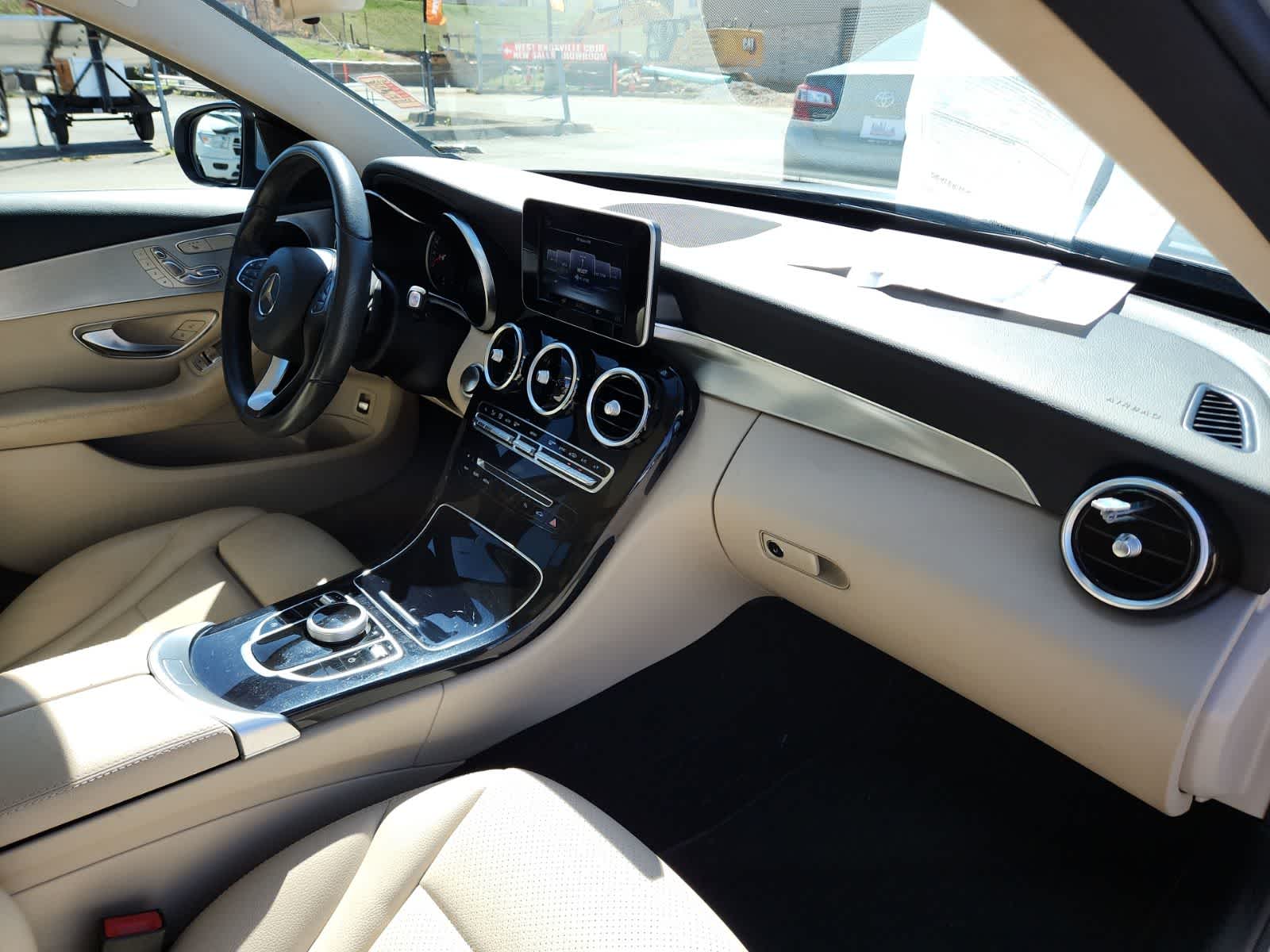 Thumbnail: 2017 Mercedes-Benz C-Class - 17