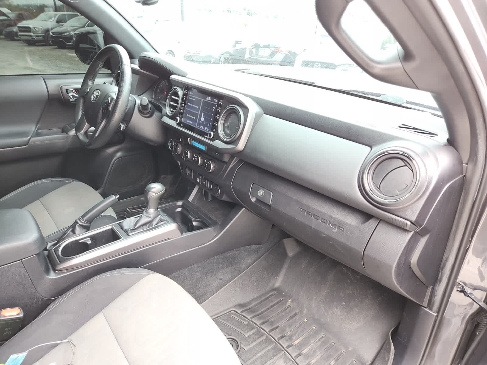 Thumbnail: 2021 Toyota Tacoma - 18