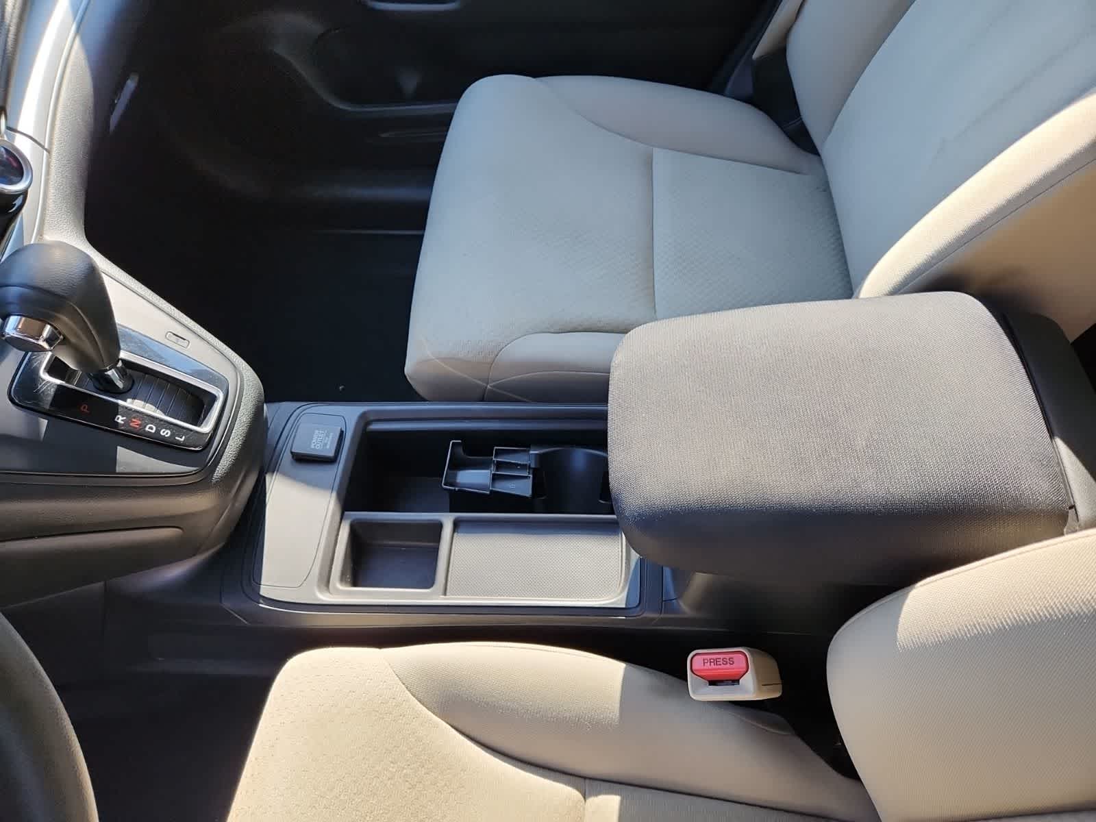 Thumbnail: 2016 Honda CR-V - 11