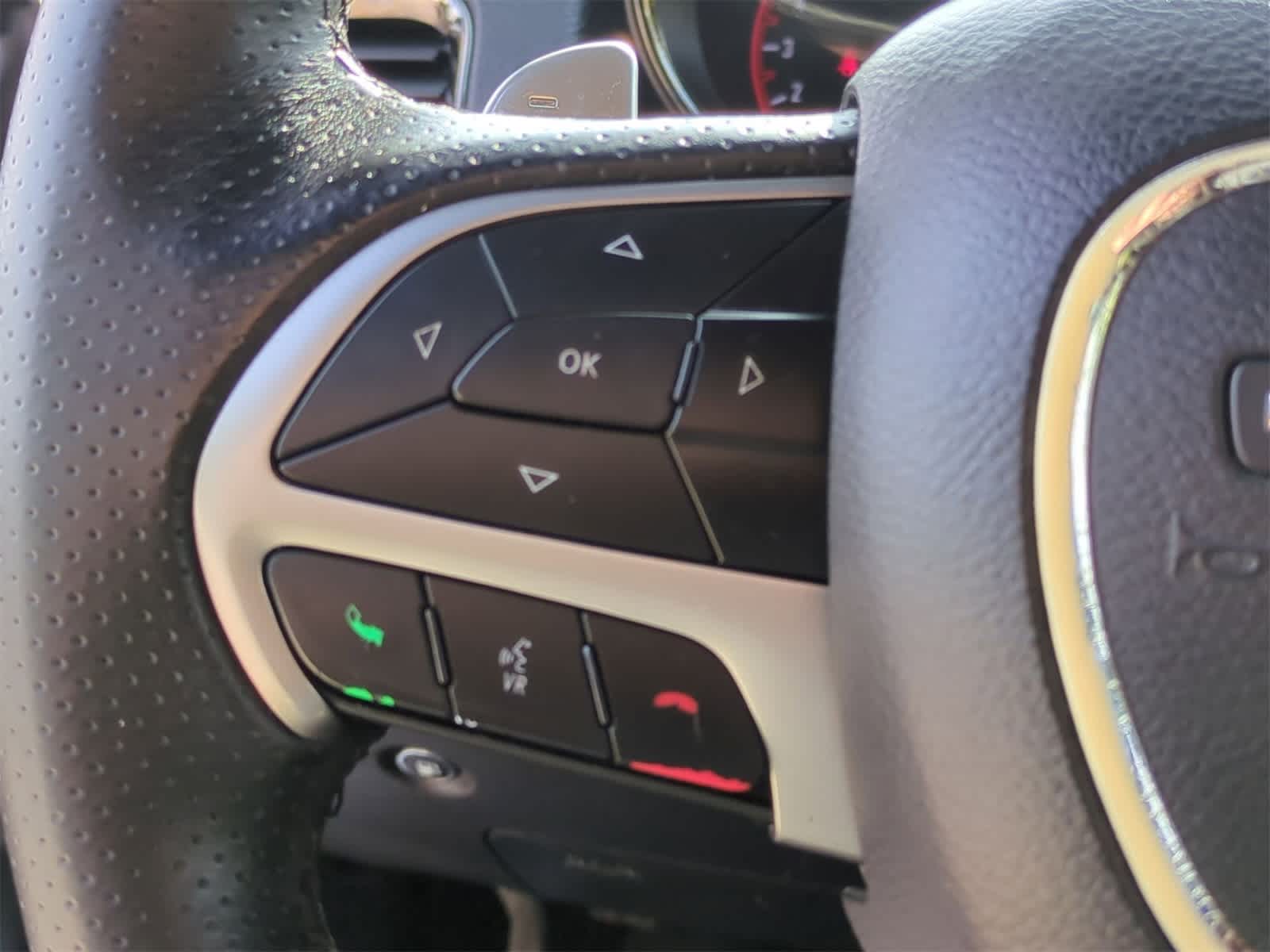 Thumbnail: 2020 Dodge Durango - 23