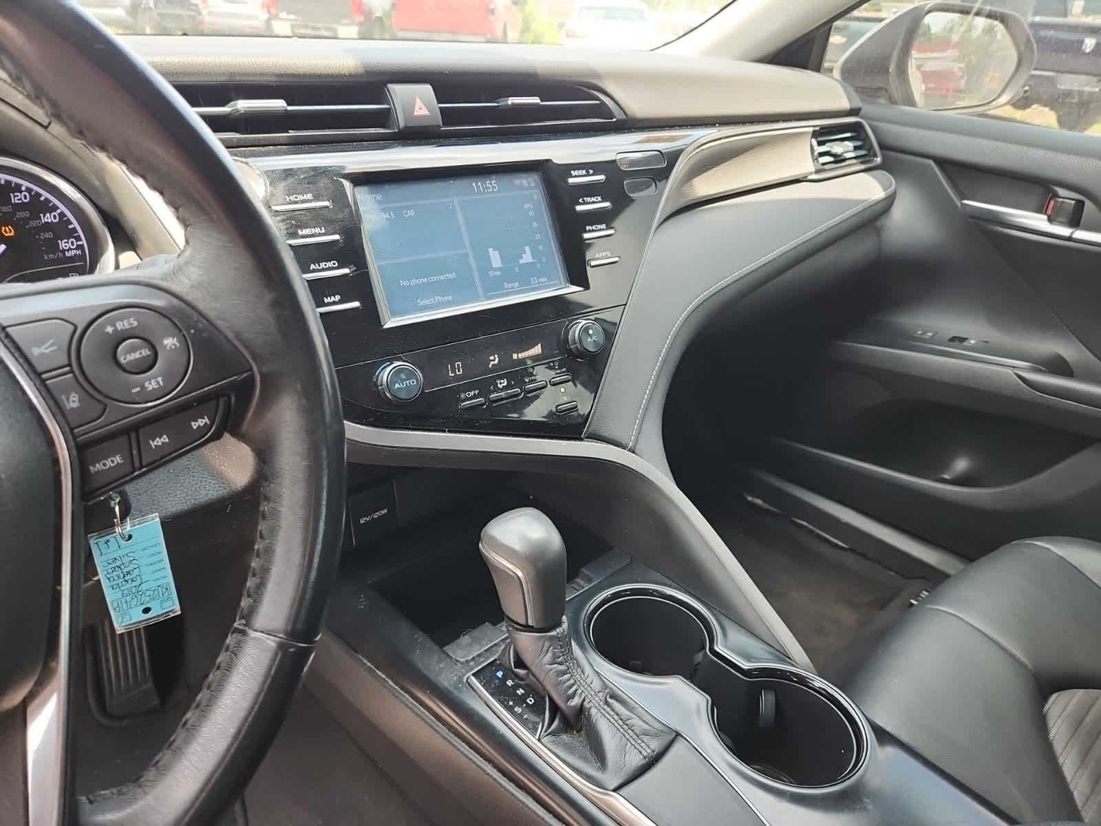Thumbnail: 2019 Toyota Camry - 10
