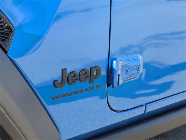 Thumbnail: 2025 Jeep Wrangler - 11