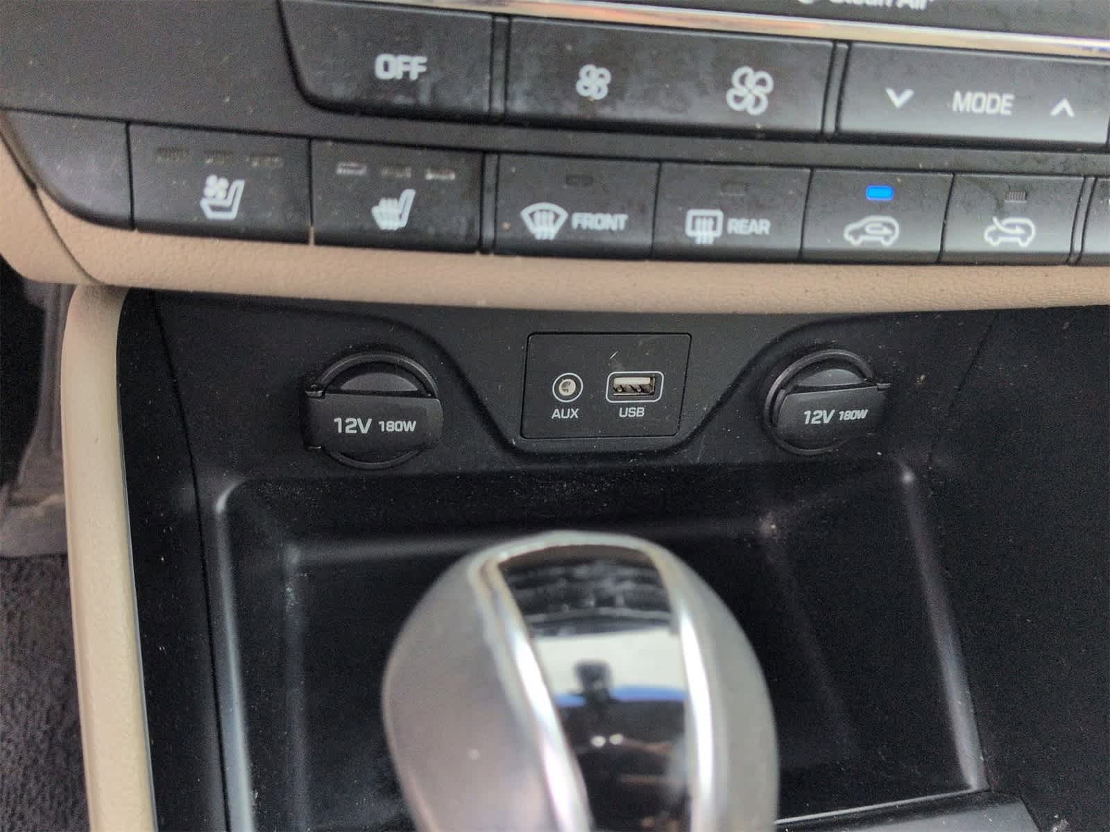 Thumbnail: 2016 Hyundai Tucson - 30