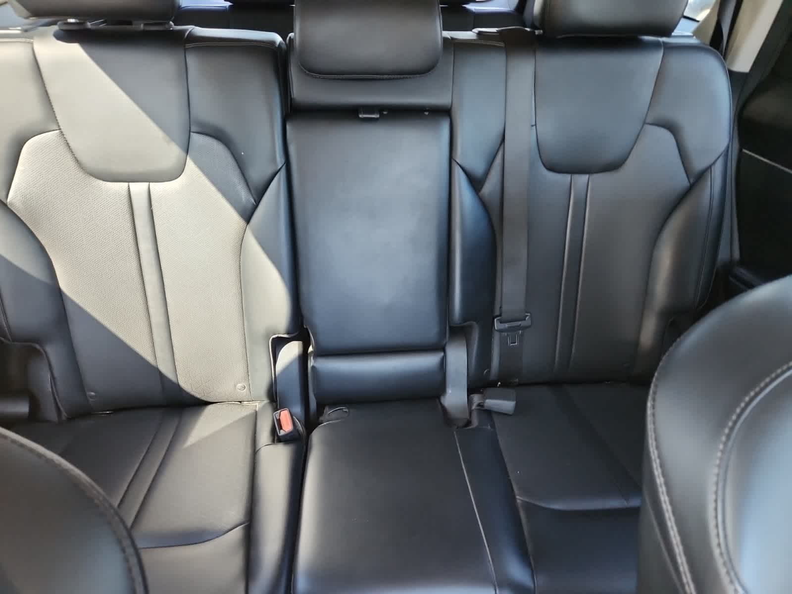 Thumbnail: 2021 Kia Sorento - 15