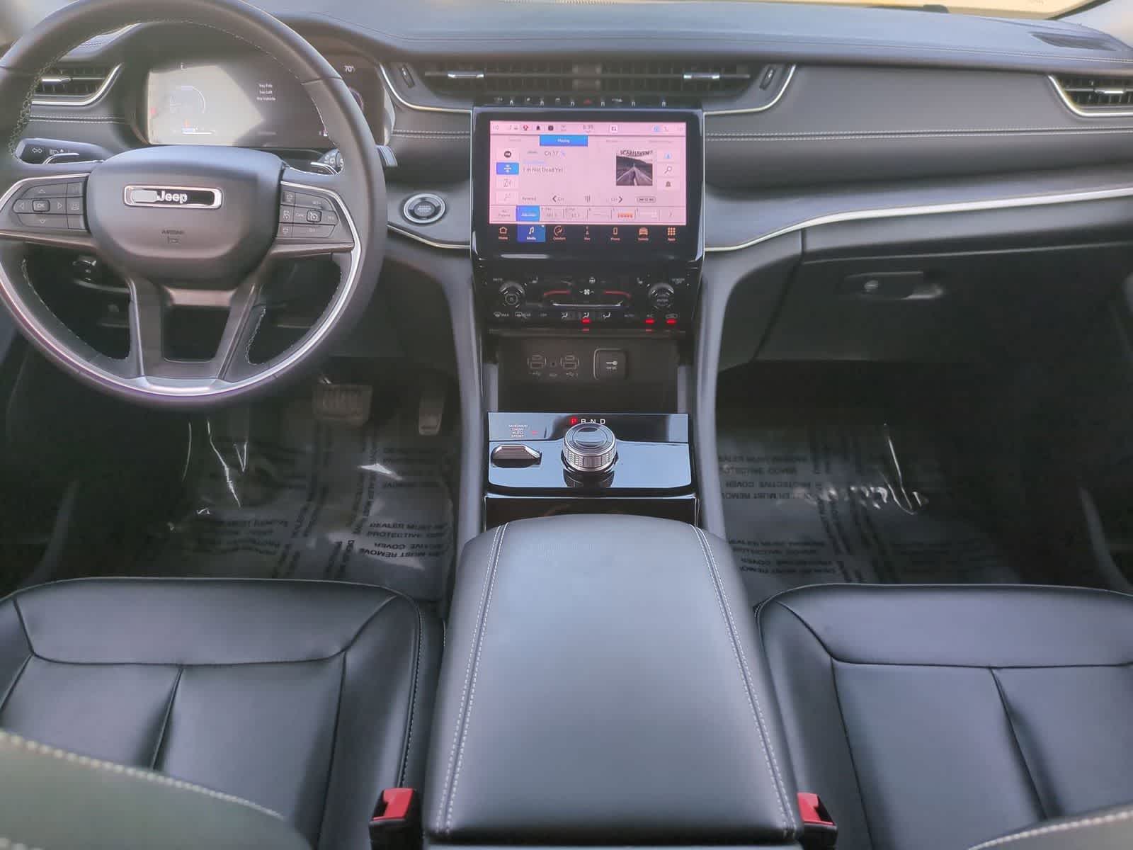 Thumbnail: 2023 Jeep Grand Cherokee - 15