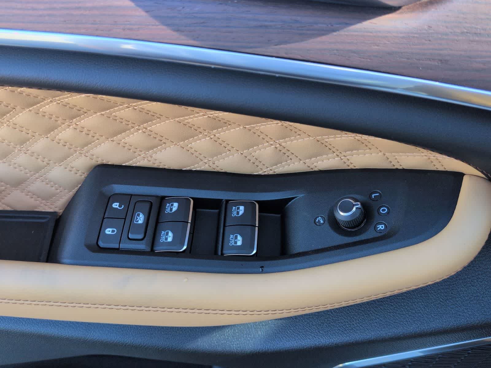 Thumbnail: 2025 Jeep Grand Cherokee - 17