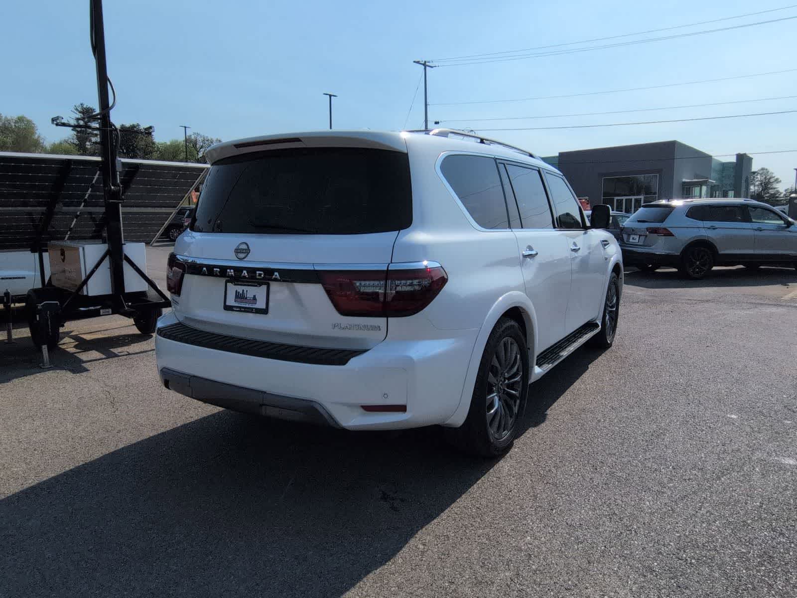 Thumbnail: 2021 Nissan Armada - 8