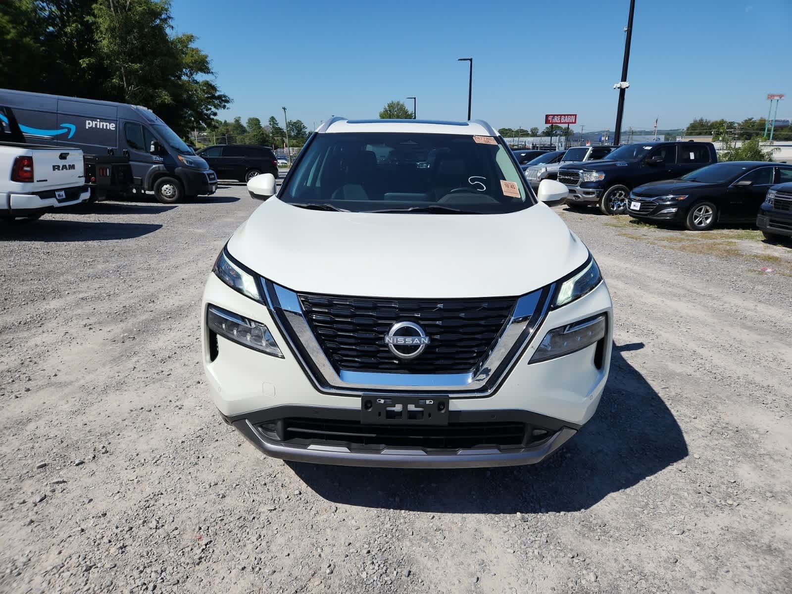 Thumbnail: 2022 Nissan Rogue - 8