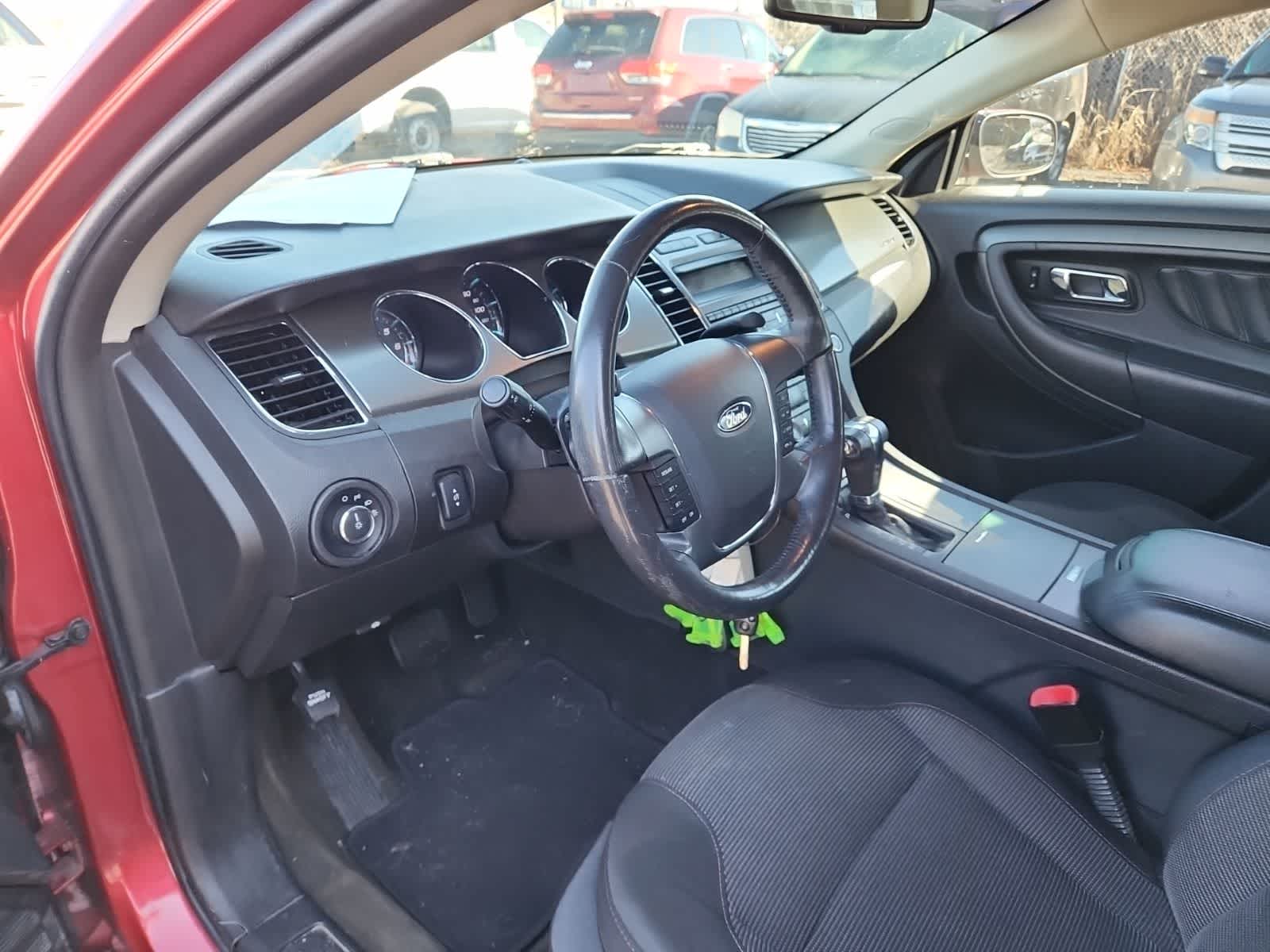 Thumbnail: 2012 Ford Taurus - 13