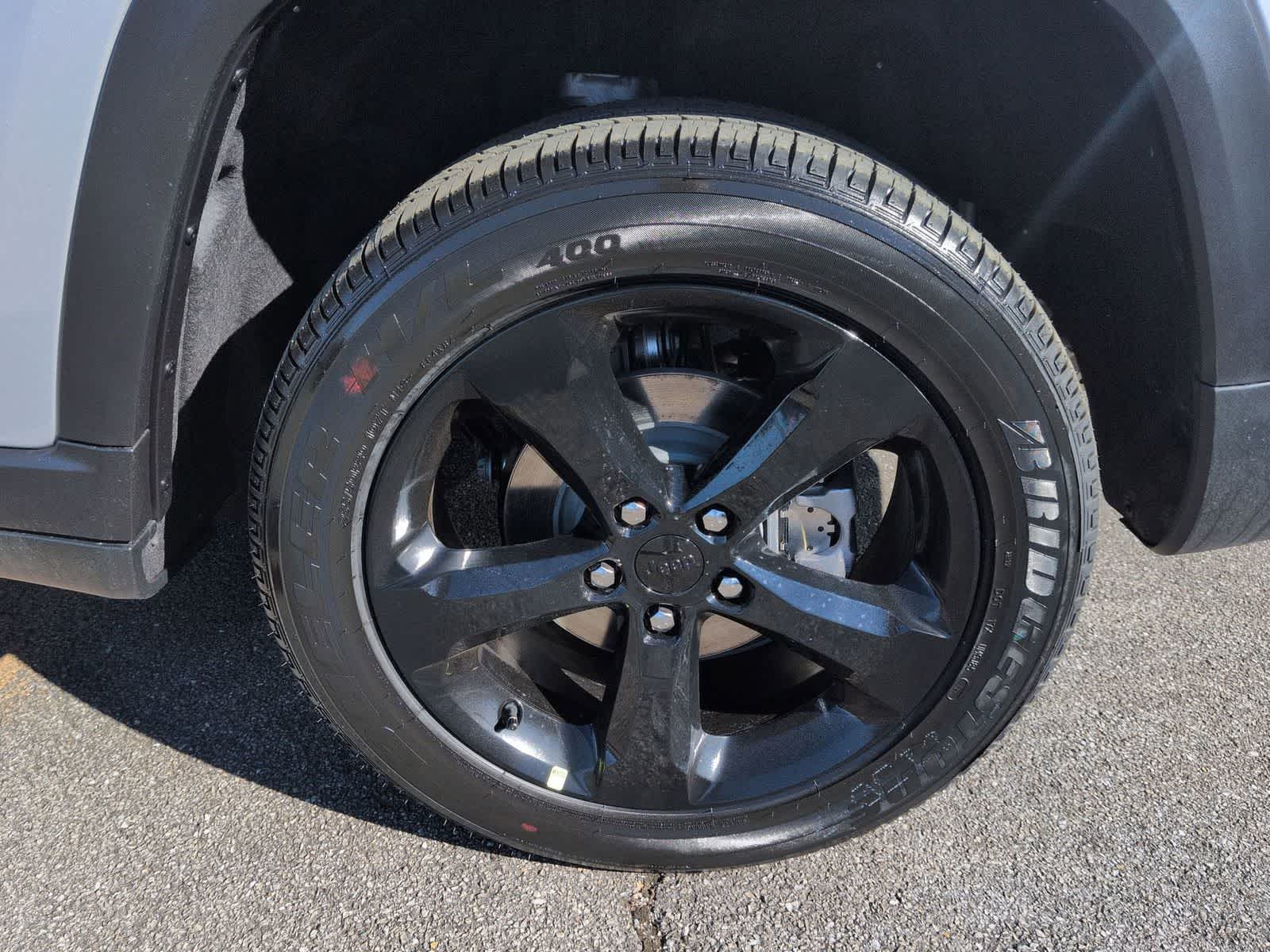 Thumbnail: 2025 Jeep Grand Cherokee - 13