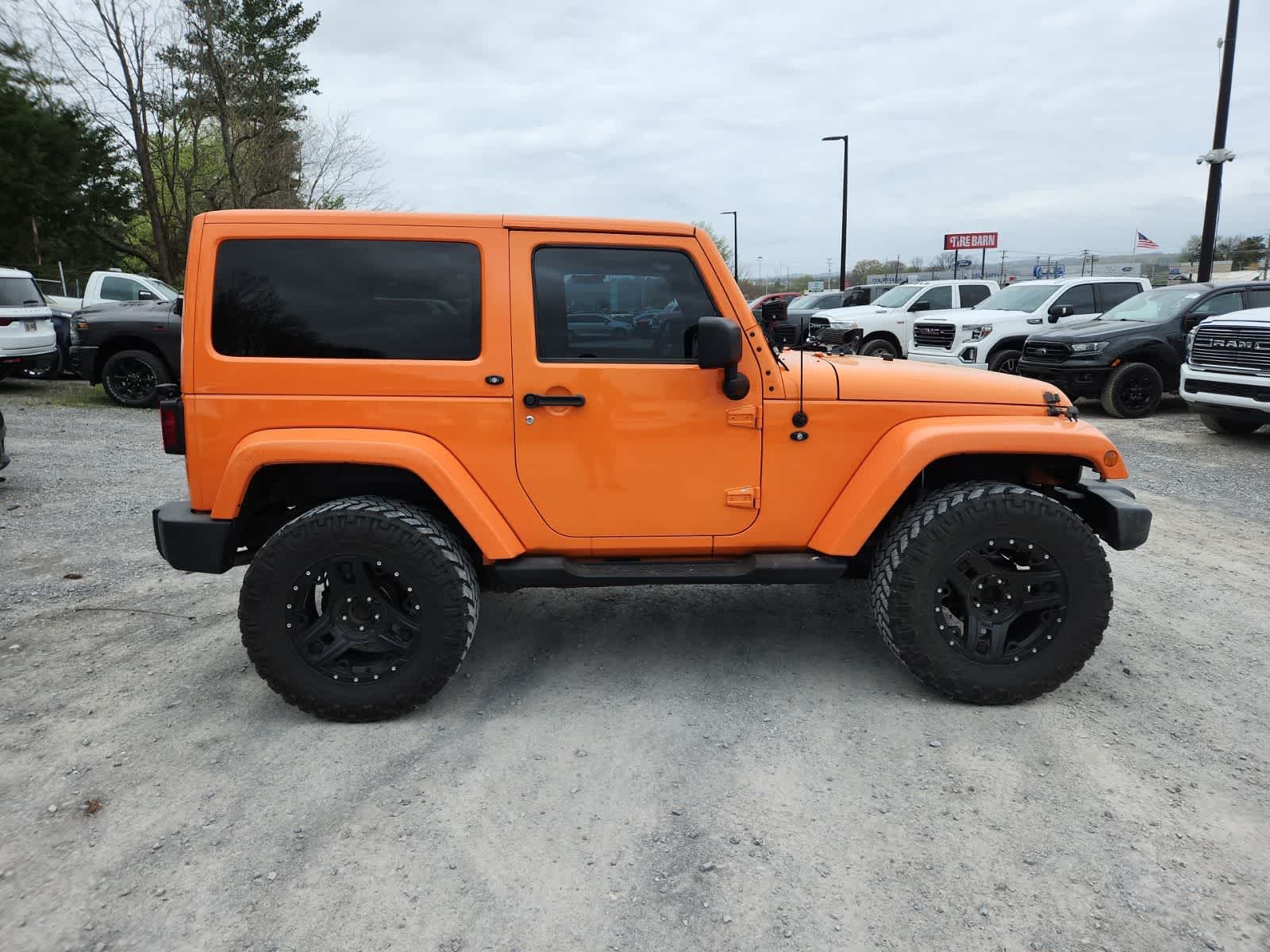 Thumbnail: 2012 Jeep Wrangler - 6